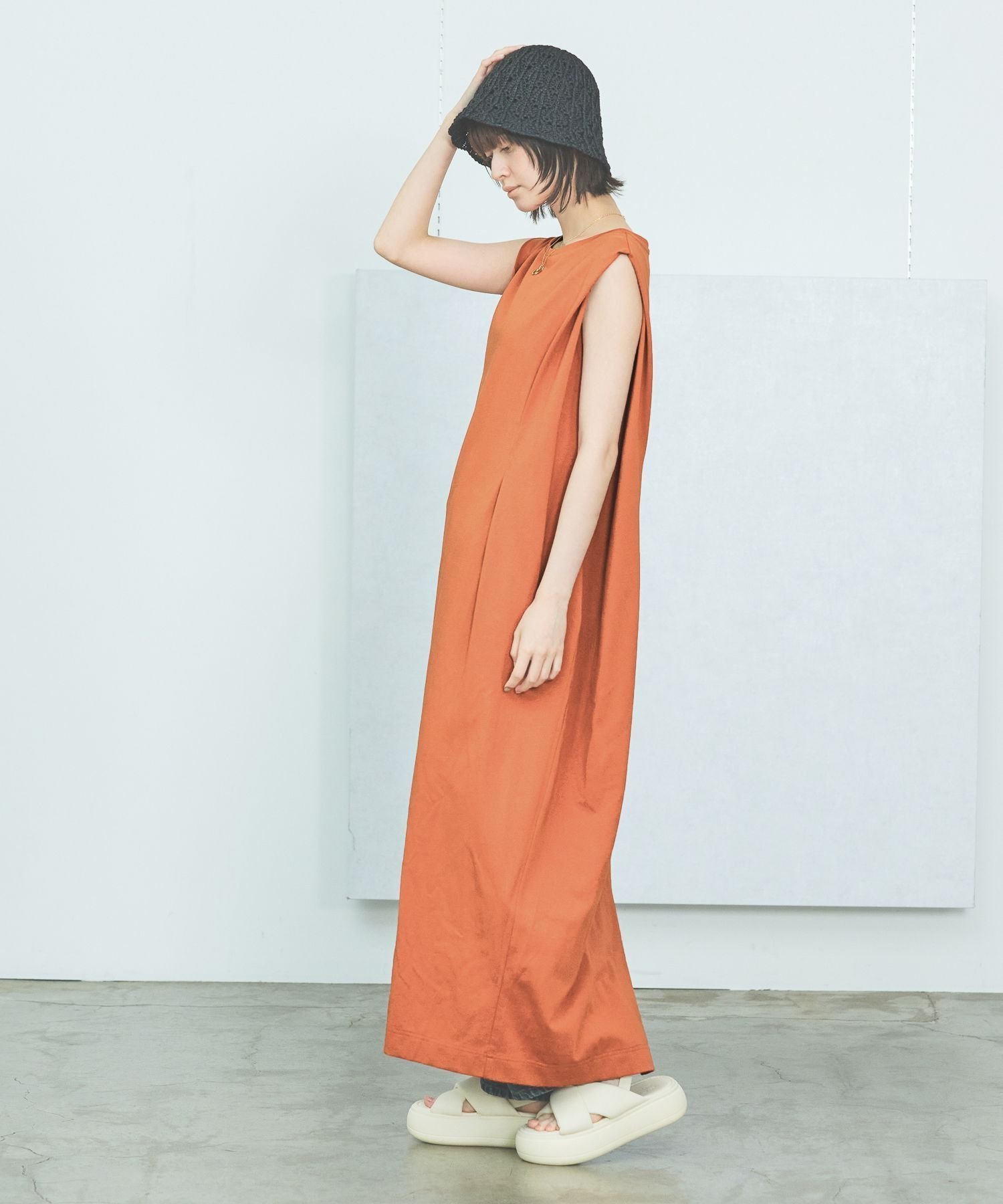 【ラコレ/LAKOLE】の【接触冷感】ウェストタックカットノースリーブワンピース インテリア・キッズ・メンズ・レディースファッション・服の通販 founy(ファニー) 　ファッション　Fashion　レディースファッション　Fashion for Women　ワンピース　Dresses　おすすめ　Recommended / Our Picks　シンプル　Simple, Minimal　スリット　Slit, Slit Detail　ポケット　Pocket, Pocket Detail　リラックス　Relax, Relaxed Fit　夏　Summer　オレンジ|ID: prp329100004817837 ipo3291000000035000667