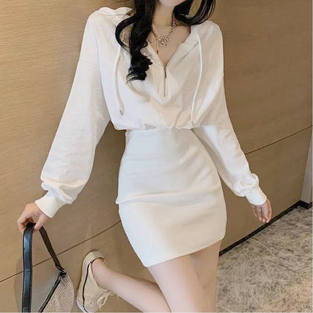 【ミニミニストア/miniministore】のワンピース フード付き 長袖 レディース インテリア・キッズ・メンズ・レディースファッション・服の通販 founy(ファニー) 　ファッション　Fashion　レディースファッション　Fashion for Women　ワンピース　Dresses　ショート　Short, Short Length　スニーカー　Sneakers, Trainers　ロング　Long, Long-Length　冬　Winter / This Winter　A/W・秋冬　Autumn/Winter　長袖　Long Sleeve, Full Sleeve　ホワイト|ID: prp329100004817842 ipo3291000000035000719
