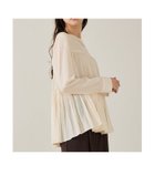 【カリテ/qualite】のエアーフローティアードブラウス 人気、トレンドファッション・服の通販 founy(ファニー) ファッション Fashion レディースファッション Fashion for Women トップス・カットソー Cut & Sew Tops シャツ・ブラウス・オフィスカジュアル Elegant Blouses & Button-Ups ギャザー Gathered, Ruffled ジャケット Jacket, Outerwear デニム Denim, Jeans Material ドレープ Drape, Draping Fabric ワイド Wide, Wide Fit thumbnail オフホワイト|ID: prp329100004817850 ipo3291000000035000890