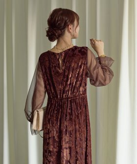 【ゼヴォン/Thevon】の袖シアーオパールレースワンピース 人気、トレンドファッション・服の通販 founy(ファニー) ファッション Fashion レディースファッション Fashion for Women ワンピース Dresses アクセサリー Fashion Accessories エレガント 上品 Elegant オケージョン Occasion Wear シンプル Simple, Minimal デコルテ Décolleté, Neckline ドレス Dress, One-Piece フェミニン Feminine, Girly フォーマル Formal, Dressy レース Lace, Lace Fabric 再入荷 Restock / Back in Stock おすすめ Recommended / Our Picks セレモニー Ceremony 結婚式 Wedding 披露宴 Wedding Reception |ID:prp329100004817911