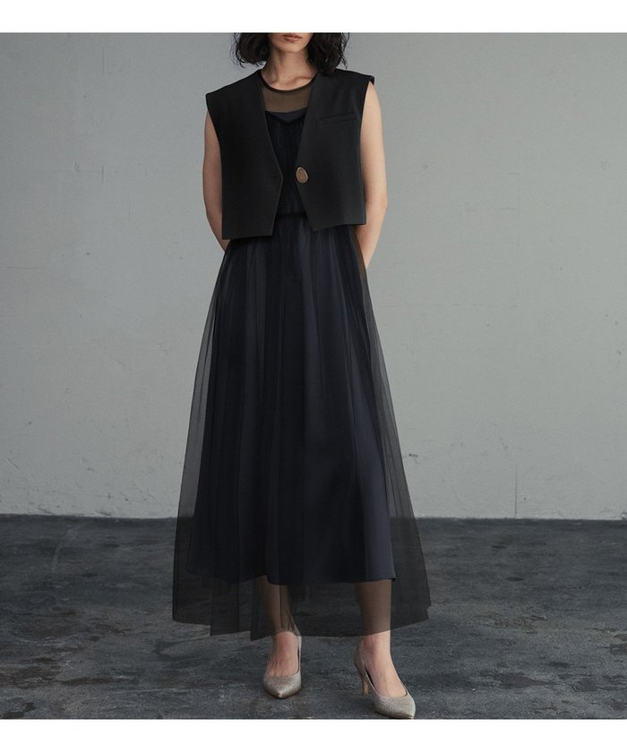 【ガール/GIRL】のショートジレ セット チュールドレス 結婚式 ワンピース パーティードレス インテリア・キッズ・メンズ・レディースファッション・服の通販 founy(ファニー) https://founy.com/ ファッション Fashion レディースファッション Fashion for Women アウター Coat / Outerwear Collection ワンピース Dresses フォーマル・パーティードレス・結婚式用ドレス Elegant & Casual Dresses インナー Innerwear キャミソール Camisole, Spaghetti Strap Top サテン Satin, Glossy Fabric ショート Short, Short Length スタイリッシュ Stylish, Fashionable チュール Tulip, Tulip Motif ツイル Twist, Twisted Detail トレンド Trend, Trending Now ドレス Dress, One-Piece バランス Balance, Style Balance フォーマル Formal, Dressy モダン Modern, Contemporary 再入荷 Restock / Back in Stock おすすめ Recommended / Our Picks エレガント 上品 Elegant 結婚式 Wedding 披露宴 Wedding Reception 二次会 After Party |ID: prp329100004818316 ipo3291000000035006096