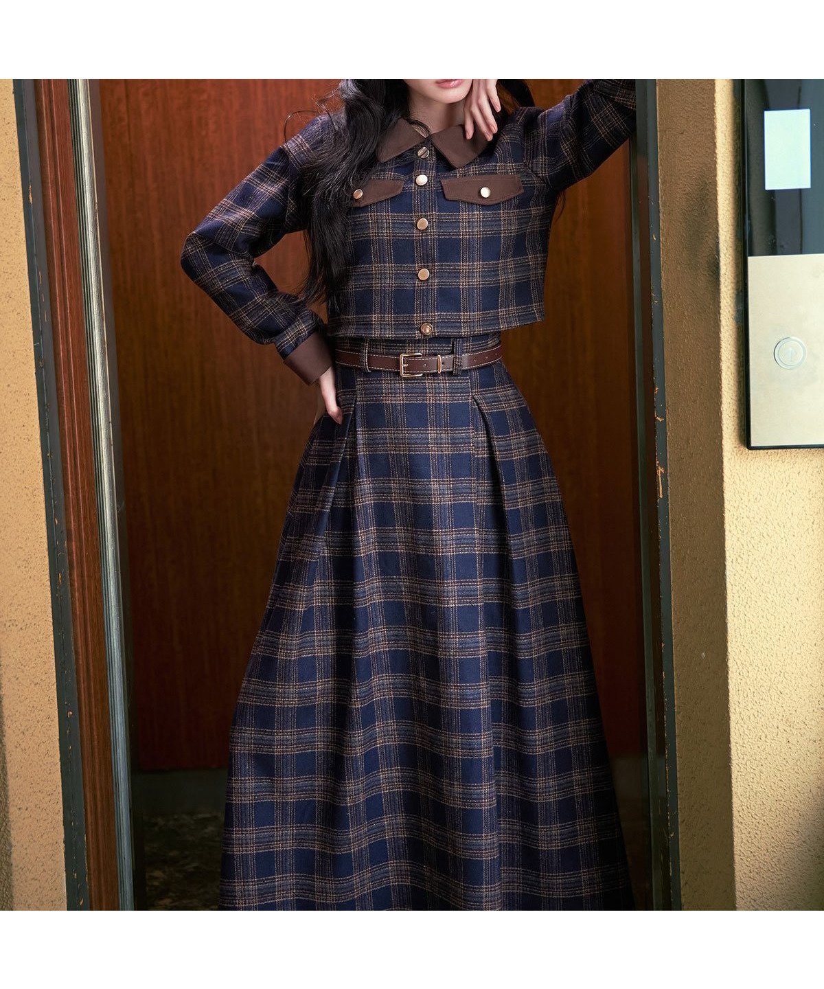 【レディアゼル/REDYAZEL】のクラシカルチェックコンパクトシャツ*ロングスカートセットアップ インテリア・キッズ・メンズ・レディースファッション・服の通販 founy(ファニー) 　ファッション　Fashion　レディースファッション　Fashion for Women　セットアップ　Matching Sets　スカート・ミニ/ミディ/マキシ　Skirts / Mini, Midi & Maxi Skirts　スカート　Skirts　ロングスカート　Long Skirts / Maxi & Midi Skirts　クラシカル　Classical, Vintage-Inspired　コンパクト　Compact, Small Size　セットアップ　Set-Up, Coordinated Outfit　チェック　Check, Plaid, Tartan　バランス　Balance, Style Balance　フラップ　Flap, Flap Pocket　フロント　Front, Front Design　ポケット　Pocket, Pocket Detail　ロング　Long, Long-Length　エレガント 上品　Elegant　冬　Winter / This Winter　紺系チェック|ID: prp329100004818317 ipo3291000000035006140