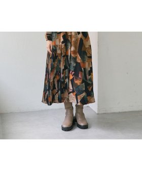 【イア パピヨネ/ear PAPILLONNER】の襟付きプリーツワンピース【SUM1 STYLE】 人気、トレンドファッション・服の通販 founy(ファニー) ファッション Fashion レディースファッション Fashion for Women ワンピース Dresses ウェーブ Wavy Pattern オレンジ Orange くるぶし Ankle-Length カフス Cuff Design ジャケット Jacket, Outerwear 定番 Standard, Basic Item プリーツ Pleats, Pleated ベスト Vest, Waistcoat ポケット Pocket, Pocket Detail ロング Long, Long-Length おすすめ Recommended / Our Picks |ID:prp329100004818335