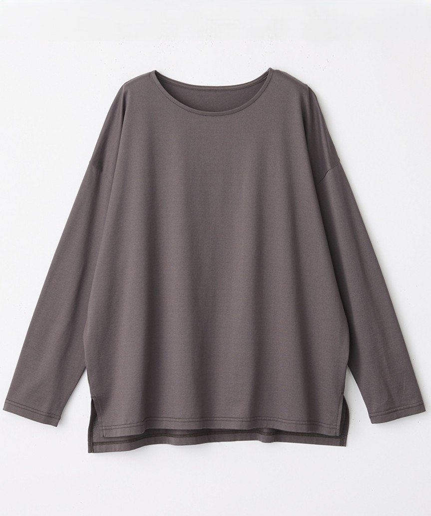 【ローラ/Rora】の「シンプルにこそ,綿100%」ボーダーロングT インテリア・キッズ・メンズ・レディースファッション・服の通販 founy(ファニー) 　ファッション　Fashion　レディースファッション　Fashion for Women　カメラ　Camera Accessories　シンプル　Simple, Minimal　定番　Standard, Basic Item　長袖　Long Sleeve, Full Sleeve　ボーダー　Border, Stripe　ロング　Long, Long-Length　夏　Summer　お正月　New Year　クリスマス X'mas　Christmas / X'mas　ギフト プレゼント　Gift / Present　入学式　Entrance Ceremony　卒業式　Graduation Ceremony　チャコール|ID: prp329100004818385 ipo3291000000035006877