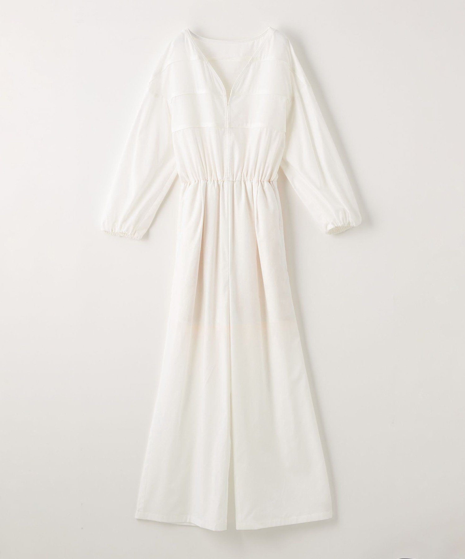 【ユナイテッドアローズ/UNITED ARROWS】のEMMEL REFINES EM コード Vネック ジャンプスーツ インテリア・キッズ・メンズ・レディースファッション・服の通販 founy(ファニー) 　ファッション　Fashion　レディースファッション　Fashion for Women　トップス・カットソー　Cut & Sew Tops　Vネックトップス　V-Neck Tops / V-Cut Neckline Shirts　インナー　Innerwear　春　Spring　ストラップサンダル　Strappy Sandals, Strap Sandals　スニーカー　Sneakers, Trainers　スーツ　Suit, Formalwear　デコルテ　Décolleté, Neckline　トレンド　Trend, Trending Now　ハイネック　High Neck, Mock Neck　フィット　Fit, Slim Fit　フェミニン　Feminine, Girly　アウトレット　Outlet / Clearance　夏　Summer　2024年　2024　2024春夏・S/S　Spring/Summer 2024 SS24　WHITE|ID: prp329100004818399 ipo3291000000035007004