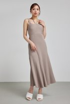 【リエンダ/rienda】のバストギャザーホルターマーメイドワンピース 人気、トレンドファッション・服の通販 founy(ファニー) ファッション Fashion レディースファッション Fashion for Women ワンピース Dresses クール Cool, Chic シンプル Simple, Minimal フレア Flare, Flared リボン Ribbon, Bow 羽織 Haori, Light Jacket thumbnail BEG|ID: prp329100004818404 ipo3291000000035007145