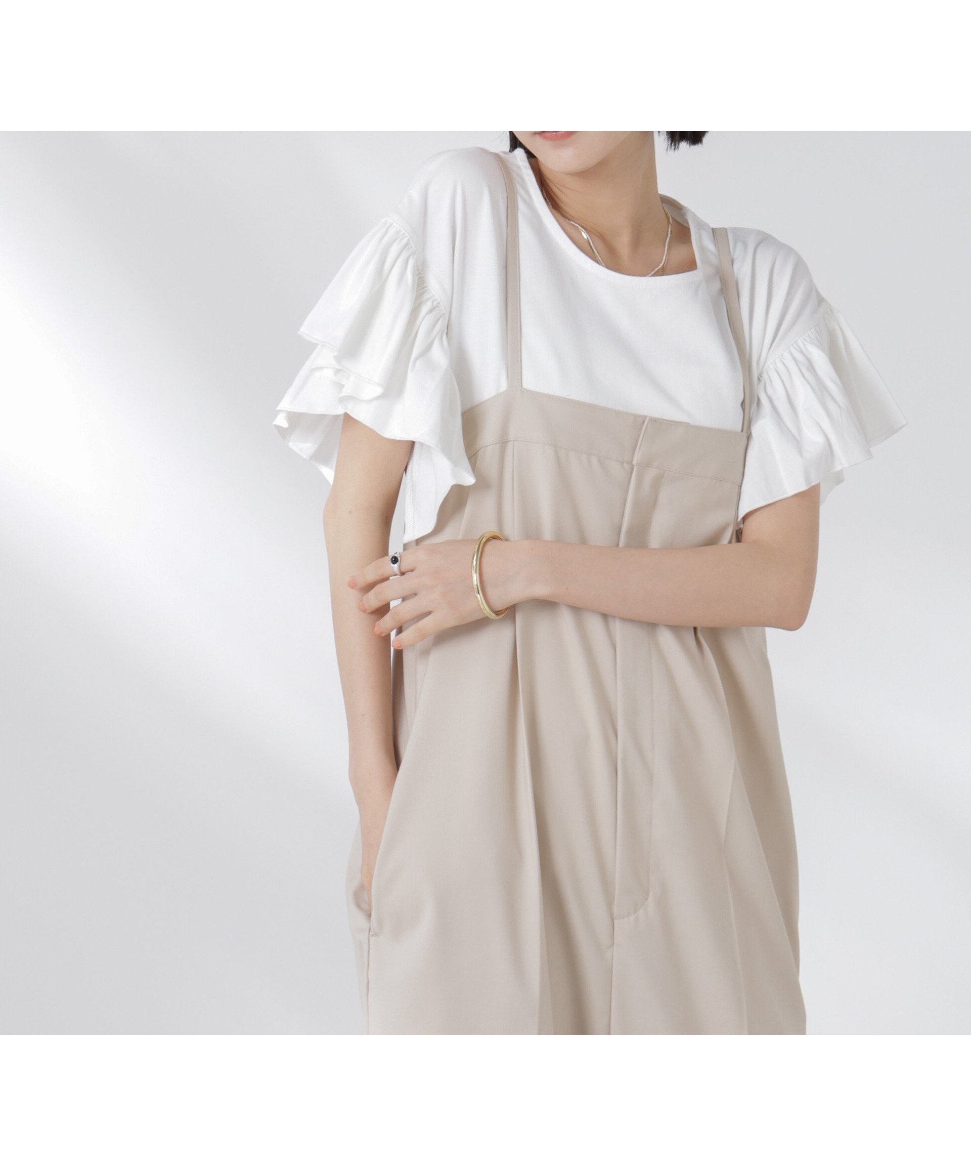 【ナノ ユニバース/nano universe】のSTORATECH 機能素材フレアデザインスリーブトップス インテリア・キッズ・メンズ・レディースファッション・服の通販 founy(ファニー) 　ファッション　Fashion　レディースファッション　Fashion for Women　トップス・カットソー　Cut & Sew Tops　ギャザー　Gathered, Ruffled　吸水　Absorbent, Quick-Dry　デニム　Denim, Jeans Material　フレア　Flare, Flared　ベーシック　Basic, Essential　ワイド　Wide, Wide Fit　夏　Summer　2025年　2025　2025春夏・S/S　Spring/Summer 2025 SS25　ホワイト|ID: prp329100004818436 ipo3291000000035007460