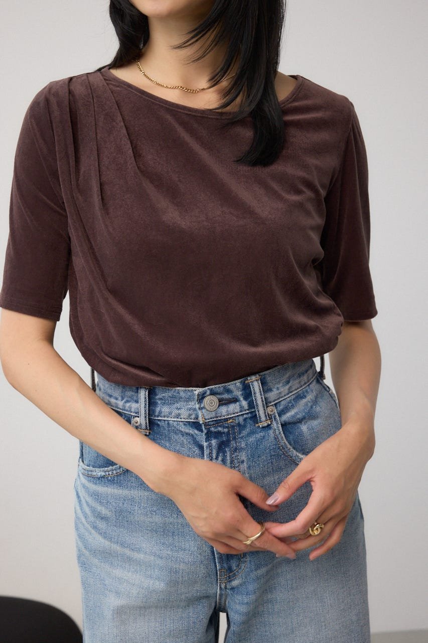 【アズール バイ マウジー/AZUL by moussy】のベロアカットトップス インテリア・キッズ・メンズ・レディースファッション・服の通販 founy(ファニー) 　ファッション　Fashion　レディースファッション　Fashion for Women　トップス・カットソー　Cut & Sew Tops　ベロアトップス　Velour Tops / Velvet-Look Items　インナー　Innerwear　ギャザー　Gathered, Ruffled　トレンド　Trend, Trending Now　ドレープ　Drape, Draping Fabric　ベロア　Velour, Soft Velvet　ボトム　Bottoms, Lower Wear　BRN|ID: prp329100004818481 ipo3291000000035007733