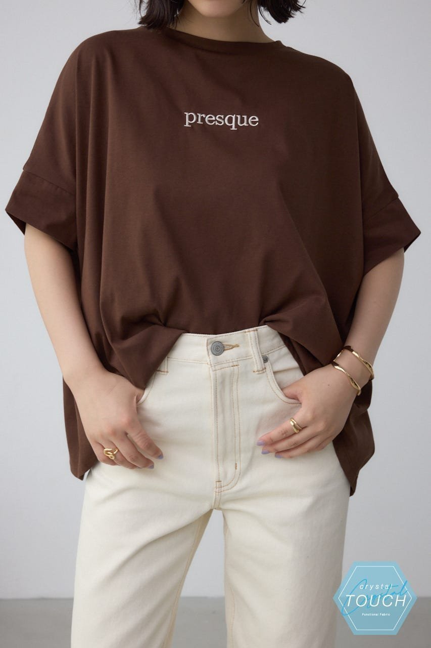 【アズール バイ マウジー/AZUL by moussy】のC/T冷感ロゴシシュウTシャツ インテリア・キッズ・メンズ・レディースファッション・服の通販 founy(ファニー) 　ファッション　Fashion　レディースファッション　Fashion for Women　トップス・カットソー　Cut & Sew Tops　シャツ・ブラウス・オフィスカジュアル　Elegant Blouses & Button-Ups　ロングTシャツ・Tシャツ　Longline T-Shirts & Tees　カットソー　Cut and Sewn Top　フロント　Front, Front Design　BRN|ID: prp329100004818491 ipo3291000000035007882