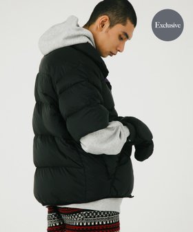 【アーバンリサーチ ドアーズ/URBAN RESEARCH DOORS / MEN】の『別注』TAION×EKAL ハーフスリーブダウンジャケット 人気、トレンドファッション・服の通販 founy(ファニー) ファッション Fashion メンズファッション Fashion for Men インナー Innerwear コンパクト Compact, Small Size 軽量 Lightweight, Ultra Light スタンド Stand Collar, Upright Stand ダウン Down, Puffer フロント Front, Front Design プリント Print, Printed Pattern ポケット Pocket, Pocket Detail 別注 Limited Edition, Custom Order A/W・秋冬 Autumn/Winter 冬 Winter / This Winter 2025年 2025 2025-2026秋冬・A/W Autumn/Winter 2025–26 AW25–26 |ID:prp329100004818573