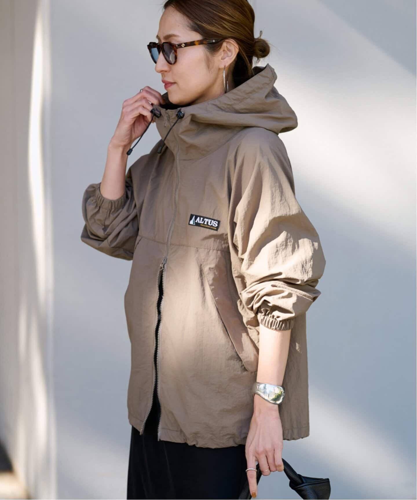 【フレームワーク/FRAMeWORK】の≪追加 ≫ALTUS/アルタス 別注W ZIPマウンテンパーカー インテリア・キッズ・メンズ・レディースファッション・服の通販 founy(ファニー) 　ファッション　Fashion　レディースファッション　Fashion for Women　トップス・カットソー　Cut & Sew Tops　レディースパーカー・カジュアルフーディー　Casual Hoodies & Sweatshirts　アウトドア　Outdoor Clothing　インナー　Innerwear　コンパクト　Compact, Small Size　ジャケット　Jacket, Outerwear　ダブル　Double, Double-Breasted　定番　Standard, Basic Item　人気　Popular, Best Seller　パーカー　Hoodie, Parka　ポケット　Pocket, Pocket Detail　別注　Limited Edition, Custom Order　再入荷　Restock / Back in Stock　おすすめ　Recommended / Our Picks　ブラウン C|ID: prp329100004818604 ipo3291000000035008748