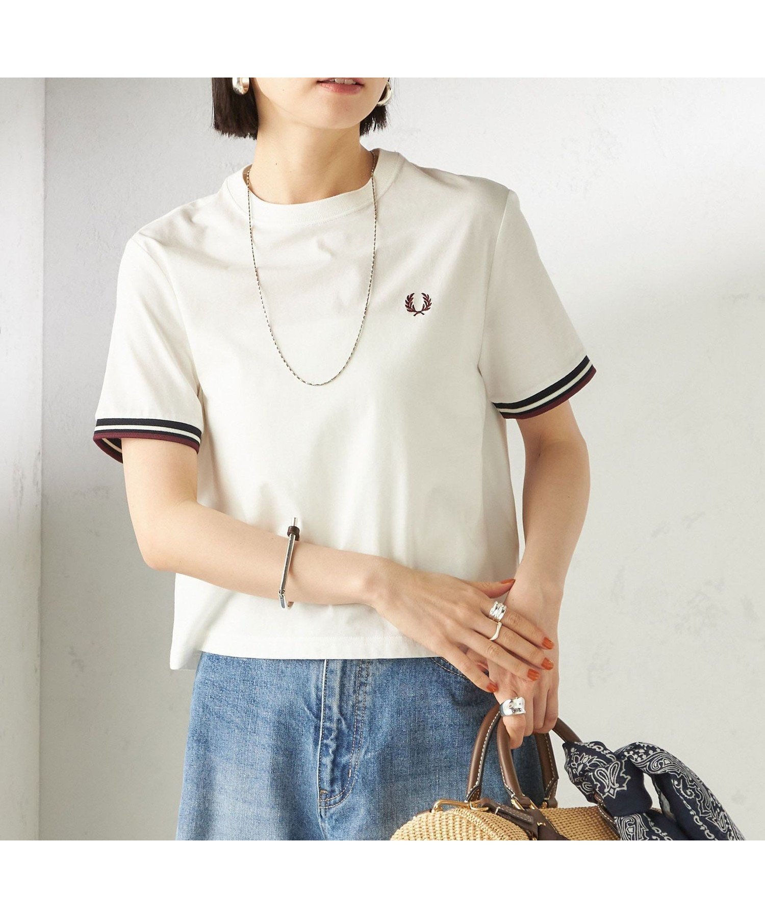 【シップス フォー ウィメン/SHIPS】のFRED PERRY G2162 TIPPED T SHIRT インテリア・キッズ・メンズ・レディースファッション・服の通販 founy(ファニー) 　ファッション　Fashion　レディースファッション　Fashion for Women　トップス・カットソー　Cut & Sew Tops　シャツ・ブラウス・オフィスカジュアル　Elegant Blouses & Button-Ups　ロングTシャツ・Tシャツ　Longline T-Shirts & Tees　スポーティ　Sporty, Casual Athletic　ベスト　Vest, Waistcoat　ポケット　Pocket, Pocket Detail　ポロシャツ　Polo Shirt, Collared Tee　ロンドン　London Style, British Inspired　2026年　2026　ホワイト|ID: prp329100004818608 ipo3291000000035008765