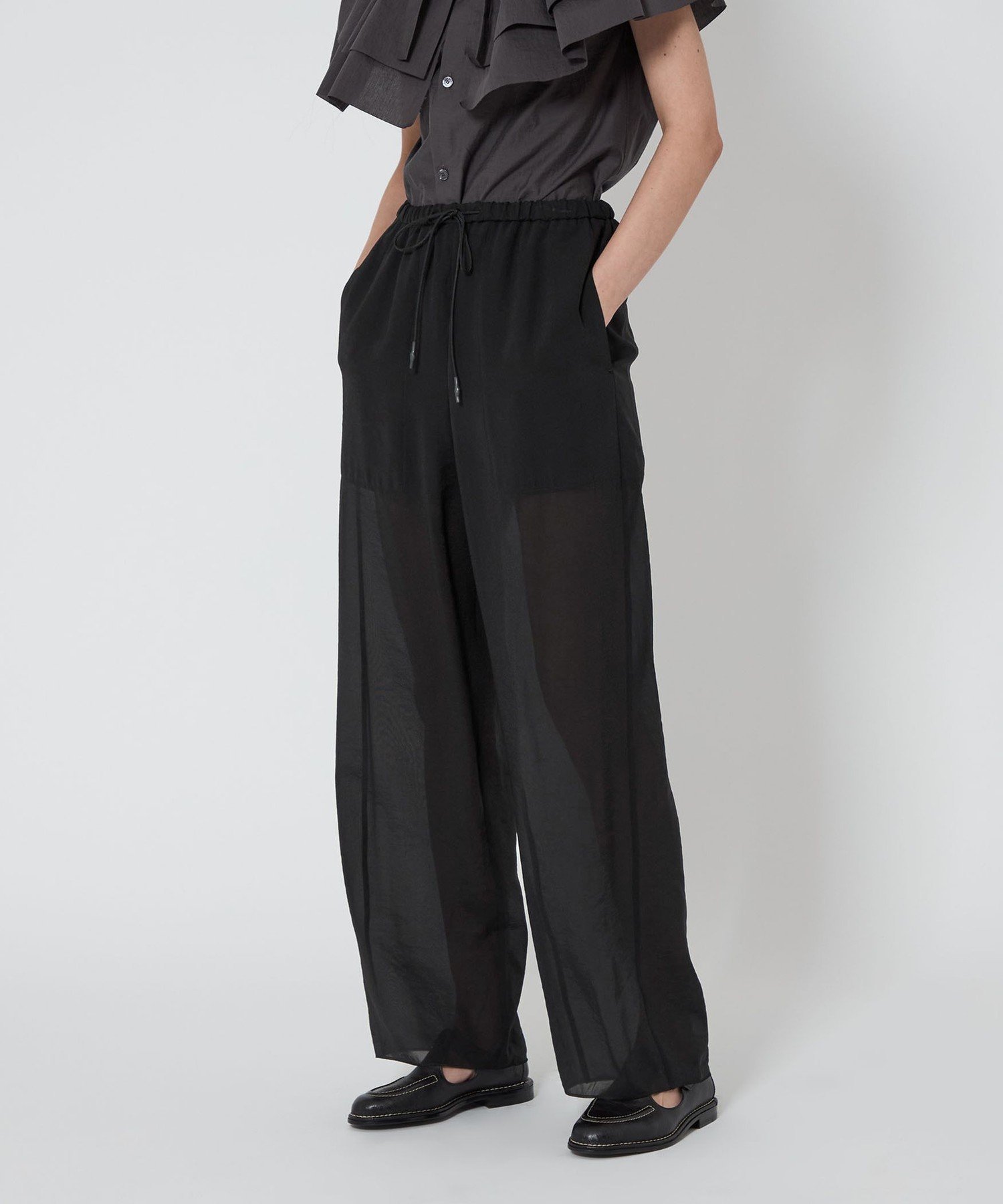 【ユナイテッドアローズ/UNITED ARROWS】のASTRAET シアー ウエストドローコード ワイドパンツ インテリア・キッズ・メンズ・レディースファッション・服の通販 founy(ファニー) 　ファッション　Fashion　レディースファッション　Fashion for Women　パンツ　Pants & Trousers　シアー　Sheer, See-Through　ジャケット　Jacket, Outerwear　デニム　Denim, Jeans Material　リラックス　Relax, Relaxed Fit　ワイド　Wide, Wide Fit　アウトレット　Outlet / Clearance　おすすめ　Recommended / Our Picks　BLACK|ID: prp329100004818642 ipo3291000000035009094