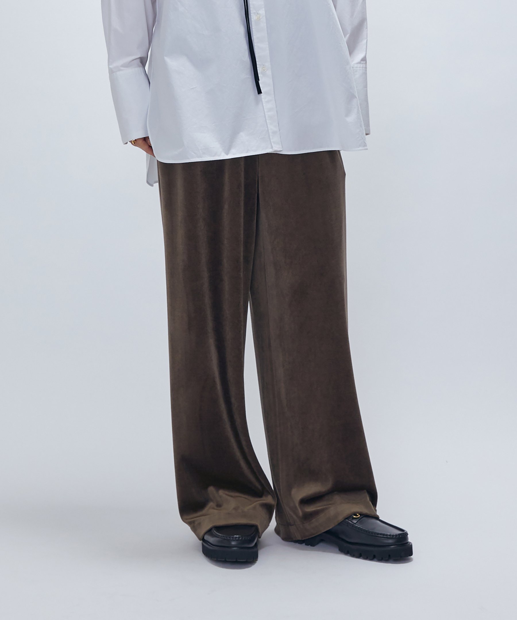 【プルミエ アロンディスモン/1er Arrondissement / MEN】のベロアワイドパンツ インテリア・キッズ・メンズ・レディースファッション・服の通販 founy(ファニー) 　ファッション　Fashion　メンズファッション　Fashion for Men　ボトムス　Bottoms　ジャケット　Jacket, Outerwear　ストレート　Straight, Straight Cut　ドレープ　Drape, Draping Fabric　バランス　Balance, Style Balance　ベロア　Velour, Soft Velvet　ワイド　Wide, Wide Fit　エレガント 上品　Elegant　Mocha|ID: prp329100004818654 ipo3291000000035009190