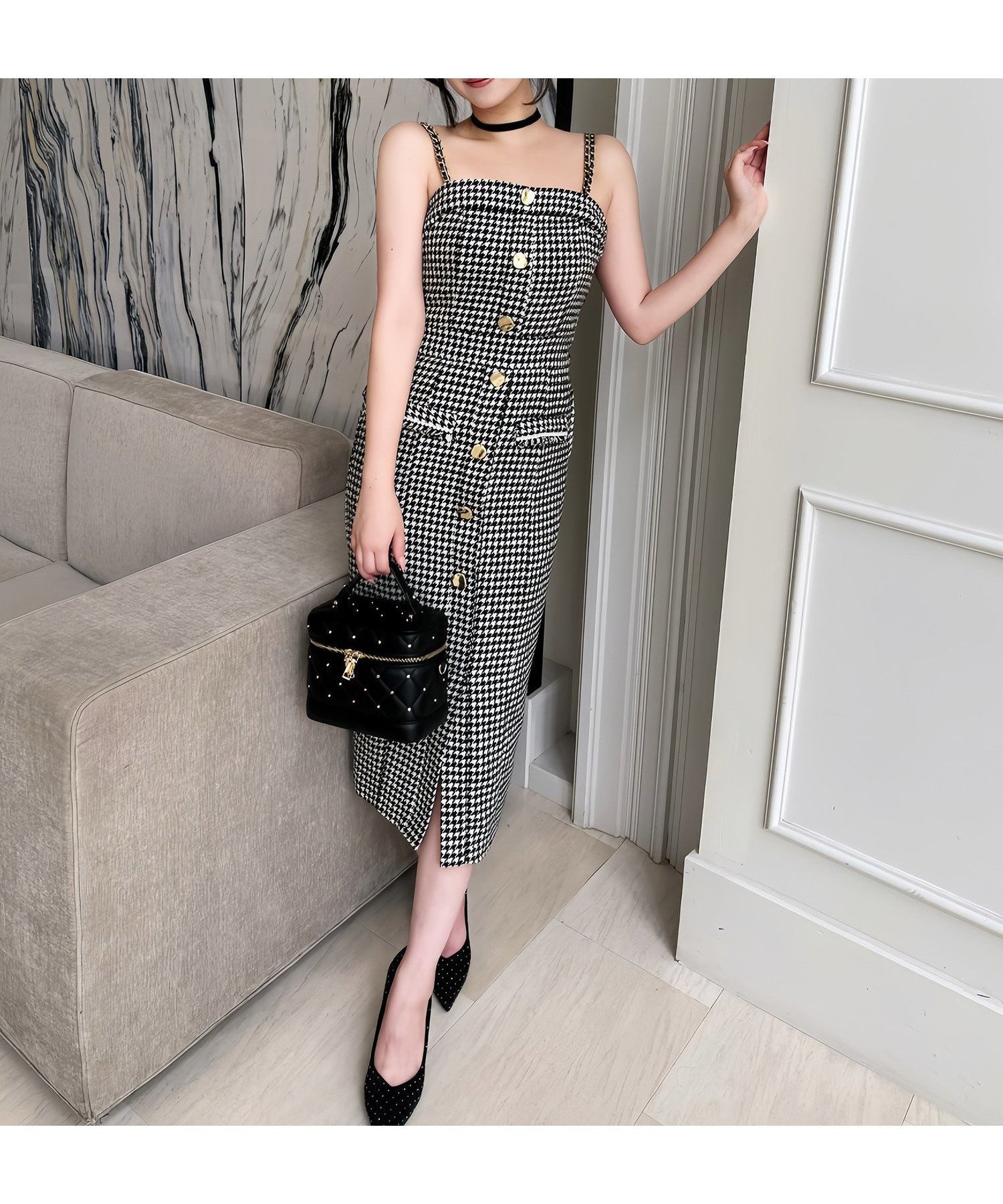 【ロイヤルパーティー/ROYAL PARTY】のダブルチェーンストラップツイードワンピース インテリア・キッズ・メンズ・レディースファッション・服の通販 founy(ファニー) 　ファッション　Fashion　レディースファッション　Fashion for Women　ワンピース　Dresses　アクセサリー　Fashion Accessories　クラシカル　Classical, Vintage-Inspired　シンプル　Simple, Minimal　ジャケット　Jacket, Outerwear　チェーン　Chain, Chain Strap　ツイード　Twill, Twill Weave　フォーマル　Formal, Dressy　フロント　Front, Front Design　ソノタ|ID: prp329100004818656 ipo3291000000035009218