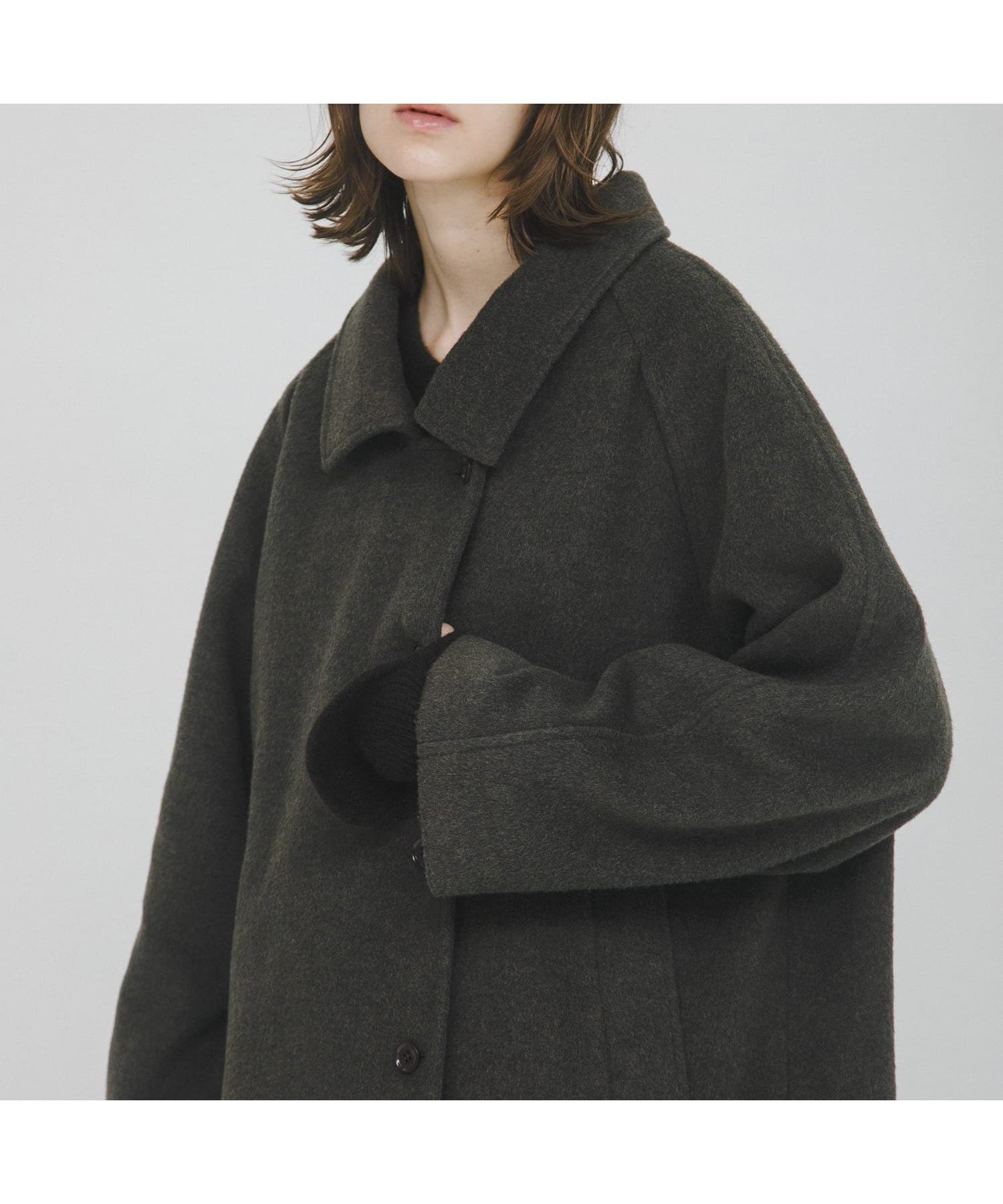 【ラート/LAATO】のbalmacaan coat 人気、トレンドファッション・服の通販 founy(ファニー) 　ファッション　Fashion　レディースファッション　Fashion for Women　アウター　Coat / Outerwear Collection　コート・ロングコート・ピーコート　Long Coats, Peacoats & More　アシンメトリー　Asymmetrical Style　インナー　Innerwear　クラシック　Classic, Timeless Style　スリット　Slit, Slit Detail　スリーブ　Sleeve, Long Sleeve / Short Sleeve　センター　Center, Center Line　トレンド　Trend, Trending Now　なめらか　Smooth, Silky Texture　バランス　Balance, Style Balance　フロント　Front, Front Design　ボックス　Boxy, Box Shape　ポケット　Pocket, Pocket Detail　冬　Winter / This Winter　A/W・秋冬　Autumn/Winter　エレガント 上品　Elegant　2025年　2025　2025-2026秋冬・A/W　Autumn/Winter 2025–26 AW25–26　 other-1|ID: prp329100004818665 ipo3291000000035009305
