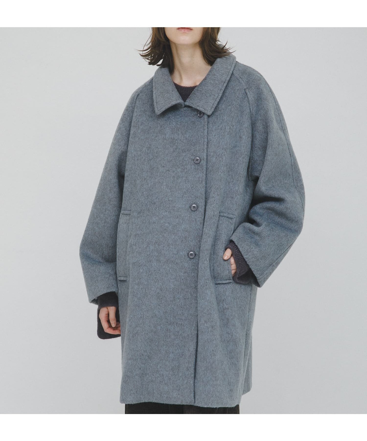 【ラート/LAATO】のbalmacaan coat インテリア・キッズ・メンズ・レディースファッション・服の通販 founy(ファニー) 　ファッション　Fashion　レディースファッション　Fashion for Women　アウター　Coat / Outerwear Collection　コート・ロングコート・ピーコート　Long Coats, Peacoats & More　アシンメトリー　Asymmetrical Style　インナー　Innerwear　クラシック　Classic, Timeless Style　スリット　Slit, Slit Detail　スリーブ　Sleeve, Long Sleeve / Short Sleeve　センター　Center, Center Line　トレンド　Trend, Trending Now　なめらか　Smooth, Silky Texture　バランス　Balance, Style Balance　フロント　Front, Front Design　ボックス　Boxy, Box Shape　ポケット　Pocket, Pocket Detail　冬　Winter / This Winter　A/W・秋冬　Autumn/Winter　エレガント 上品　Elegant　2025年　2025　2025-2026秋冬・A/W　Autumn/Winter 2025–26 AW25–26　スカイ|ID: prp329100004818665 ipo3291000000035009307