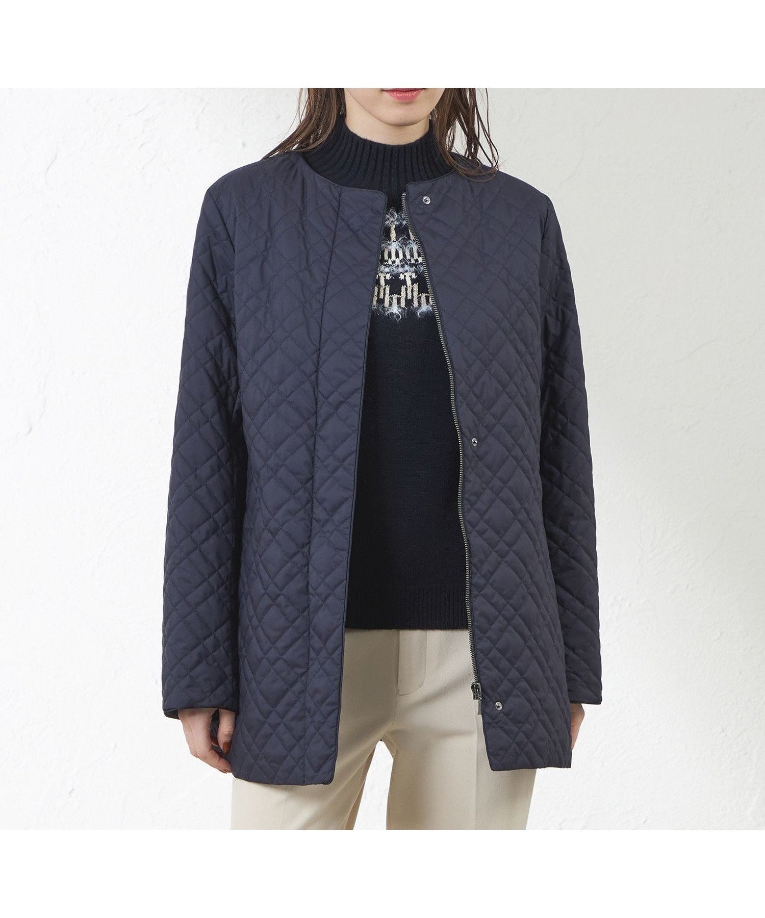 【アマカ/AMACA】のETHERMALOFT HEAT(イサーマロフト ヒート) ノーカラーキルトコート インテリア・キッズ・メンズ・レディースファッション・服の通販 founy(ファニー) 　ファッション　Fashion　レディースファッション　Fashion for Women　アウター　Coat / Outerwear Collection　コート・ロングコート・ピーコート　Long Coats, Peacoats & More　インナー　Innerwear　エレガント 上品　Elegant　キルティング　Quilted, Quilting　キルト　Quilt, Quilted Fabric　軽量　Lightweight, Ultra Light　シンプル　Simple, Minimal　タフタ　Taffeta, Structured Fabric　ダウン　Down, Puffer　ダブル　Double, Double-Breasted　パウダー　Powder, Soft Tone　ミドル　Middle Length, Mid Height　ブラックネイビー|ID: prp329100004818677 ipo3291000000035009466