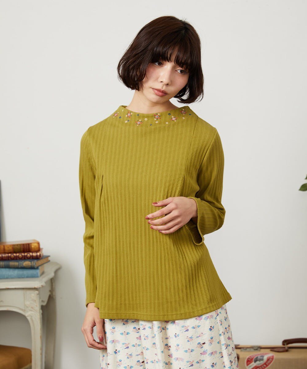 【ホコモモラ/Jocomomola】の【2WAY】Tierras de cuitivo フラワー刺繍カットソー 人気、トレンドファッション・服の通販 founy(ファニー) 　ファッション　Fashion　レディースファッション　Fashion for Women　トップス・カットソー　Cut & Sew Tops　カットソー・ベーシックTシャツ　Cut-and-Sewn Tops / Stretch Tees & Basics　春　Spring　秋　Autumn　カットソー　Cut and Sewn Top　ネックレス　Necklace, Pendant Necklace　フラワー　Flower, Floral　ポケット　Pocket, Pocket Detail　羽織　Haori, Light Jacket　モチーフ　Motif, Design Theme　ロング　Long, Long-Length　冬　Winter / This Winter　夏　Summer　 other-1|ID: prp329100004818684 ipo3291000000035009500