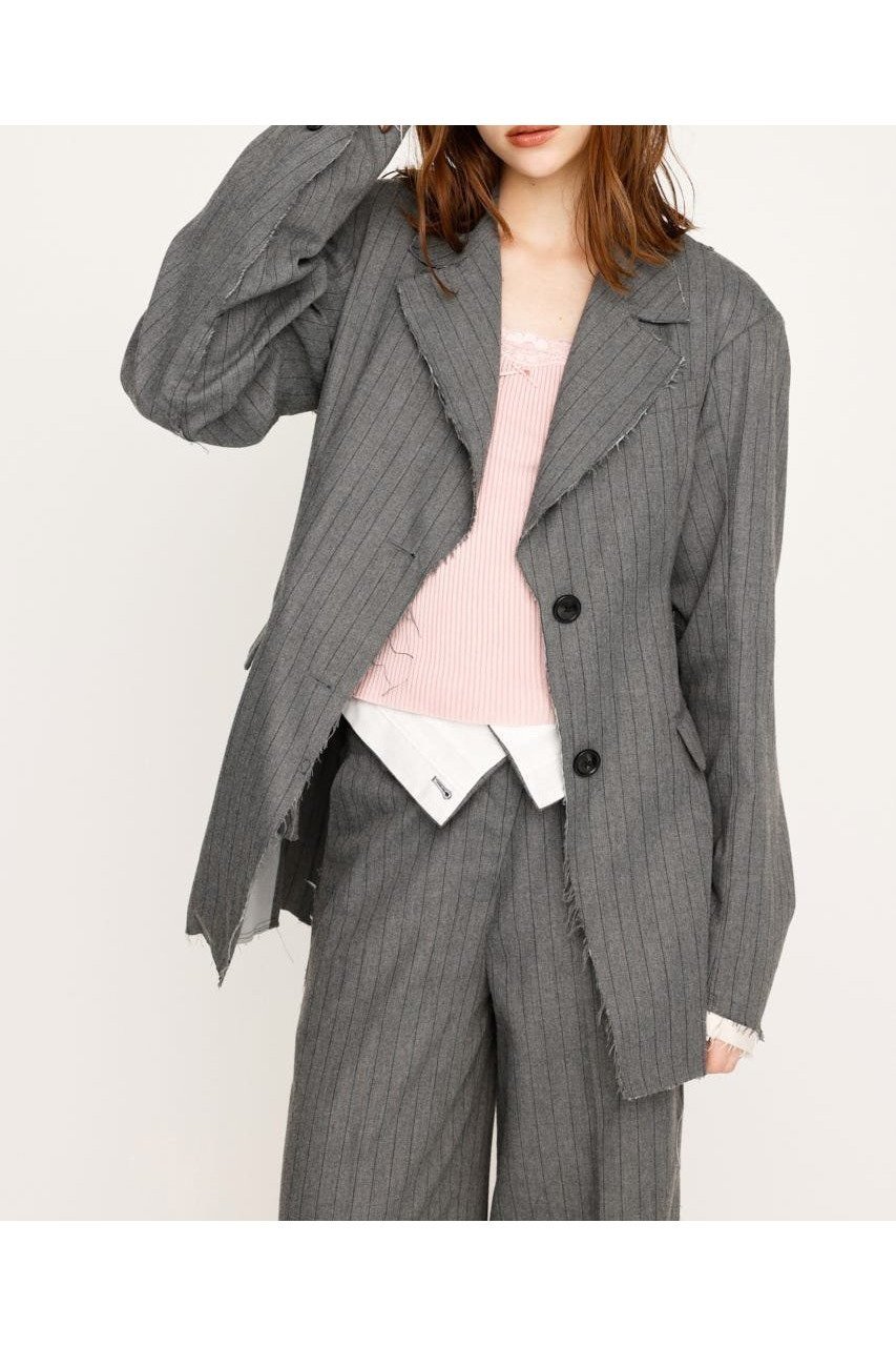 【スライ/SLY】のWAIST SHAPE CUT OUT ジャケット インテリア・キッズ・メンズ・レディースファッション・服の通販 founy(ファニー) 　ファッション　Fashion　レディースファッション　Fashion for Women　アウター　Coat / Outerwear Collection　レディースジャケット・軽アウター　Jackets　インナー　Innerwear　カットオフ　Cut-Off Design　シェイプ　Shape, Slim Fit　ジャケット　Jacket, Outerwear　ストライプ　Stripe, Striped Pattern　スーツ　Suit, Formalwear　セットアップ　Set-Up, Coordinated Outfit　プリント　Print, Printed Pattern　無地　Plain, Solid Color　リメイク　Remake, Reconstructed　レース　Lace, Lace Fabric　ロング　Long, Long-Length　おすすめ　Recommended / Our Picks　M/GRY7|ID: prp329100004818756 ipo3291000000035010150