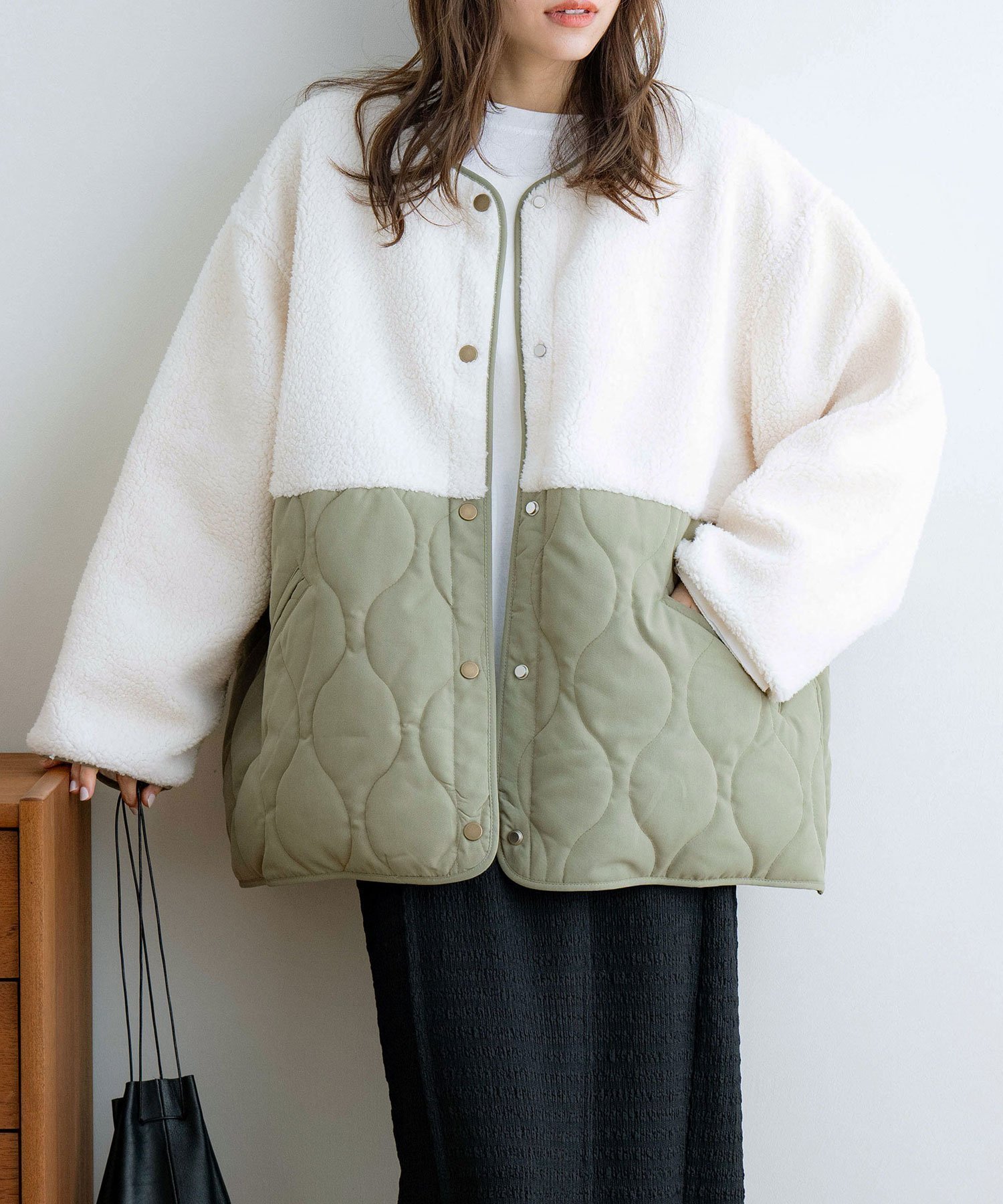 【ノアル/NOAHL】のキルティング*ボア切り替えコート インテリア・キッズ・メンズ・レディースファッション・服の通販 founy(ファニー) 　ファッション　Fashion　レディースファッション　Fashion for Women　アウター　Coat / Outerwear Collection　コート・ロングコート・ピーコート　Long Coats, Peacoats & More　キルティング　Quilted, Quilting　ポケット　Pocket, Pocket Detail　ミドル　Middle Length, Mid Height　A/W・秋冬　Autumn/Winter　アイボリー×カーキ|ID: prp329100004818798 ipo3291000000035010474