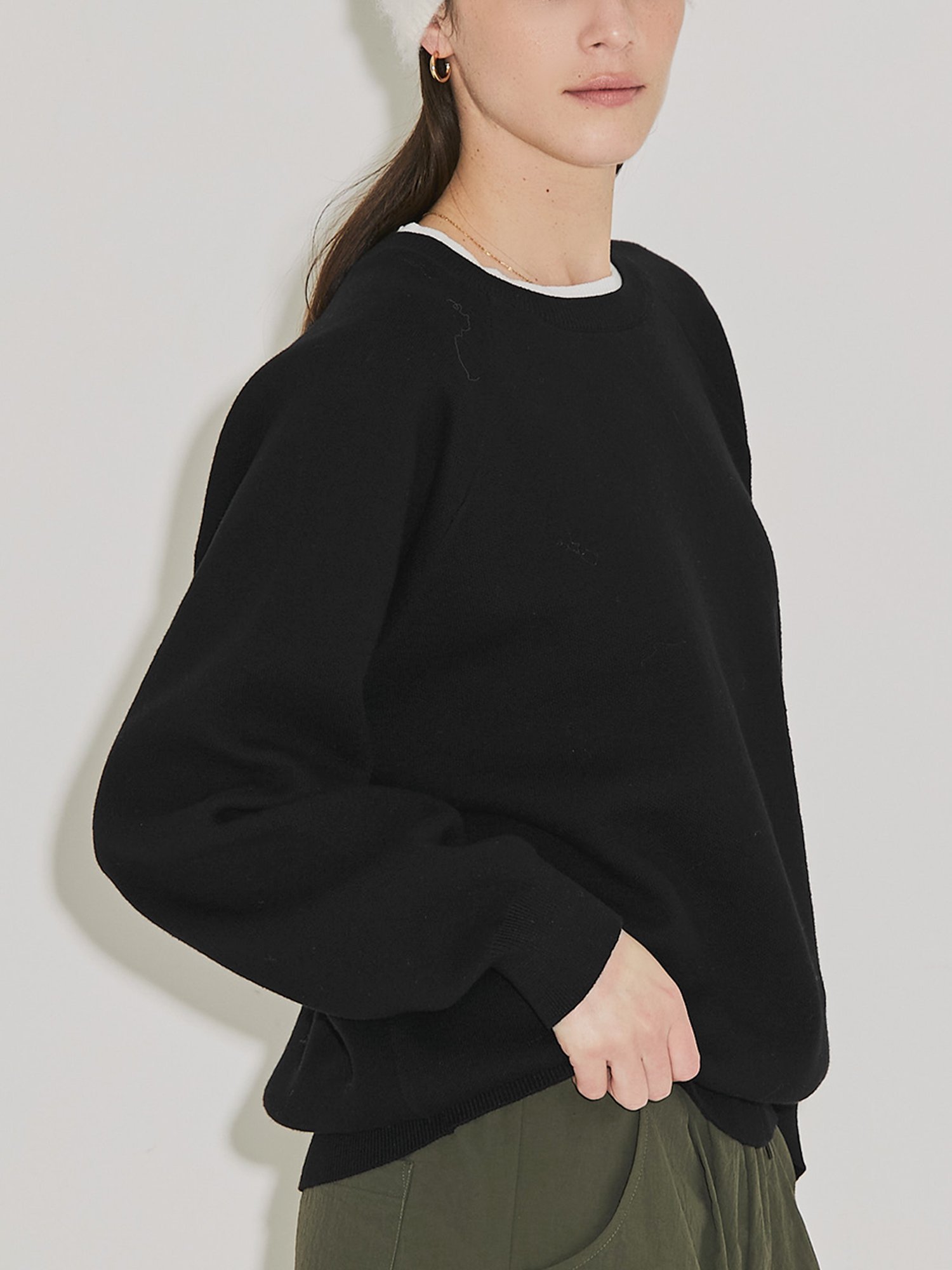 【コカ/COCA】のスウェットライクニットレイヤード風ニットプルオーバー インテリア・キッズ・メンズ・レディースファッション・服の通販 founy(ファニー) 　ファッション　Fashion　レディースファッション　Fashion for Women　トップス・カットソー　Cut & Sew Tops　ニット　Knit Tops & Sweaters　レディースパーカー・カジュアルフーディー　Casual Hoodies & Sweatshirts　カジュアルプルオーバー・ニットトップス　Pullovers & Knit Tops / Casual Pullovers　スウェット・クルーネックトップス　Sweatshirts & Crewnecks / Relaxed Fit Sweat Tops　ウォッシャブル　Machine Washable　シンプル　Simple, Minimal　スウェット / スエット　Sweatshirt, Sweatwear　デニム　Denim, Jeans Material　長袖　Long Sleeve, Full Sleeve　ポケット　Pocket, Pocket Detail　リラックス　Relax, Relaxed Fit　ロング　Long, Long-Length　エレガント 上品　Elegant　2025年　2025　2025-2026秋冬・A/W　Autumn/Winter 2025–26 AW25–26　Black|ID: prp329100004818903 ipo3291000000035011358