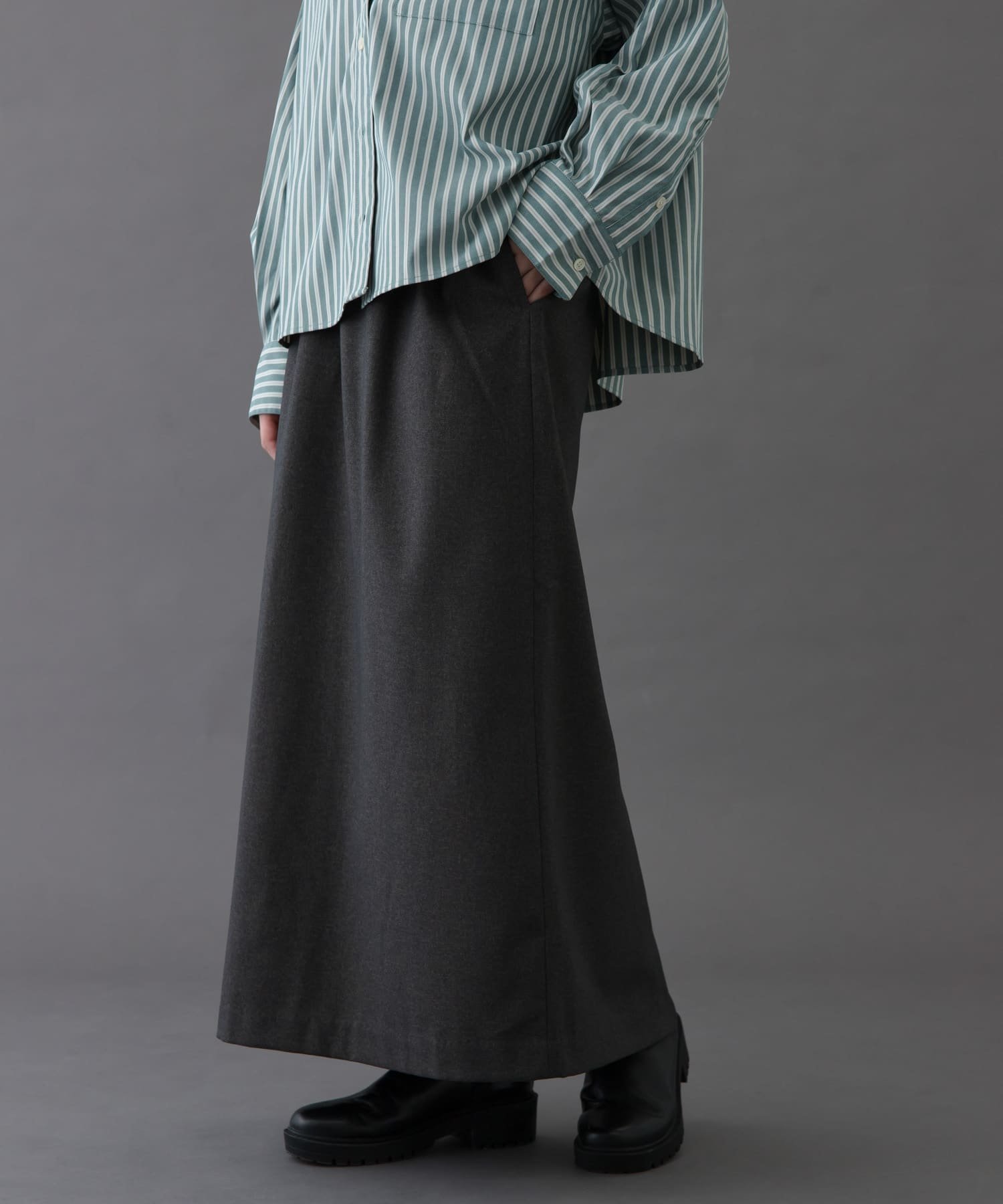 【アーバンリサーチ ドアーズ/URBAN RESEARCH DOORS】のFORK SPOON ラナテックイージースカート インテリア・キッズ・メンズ・レディースファッション・服の通販 founy(ファニー) 　ファッション　Fashion　レディースファッション　Fashion for Women　スカート　Skirts　2025年　2025　2025-2026秋冬・A/W　Autumn/Winter 2025–26 AW25–26　冬　Winter / This Winter　クラシック　Classic, Timeless Style　シンプル　Simple, Minimal　ストレート　Straight, Straight Cut　スリット　Slit, Slit Detail　ドローストリング　Drawstring, Pull Cord　ベーシック　Basic, Essential　A/W・秋冬　Autumn/Winter　CHARCOAL|ID: prp329100004818906 ipo3291000000035011366