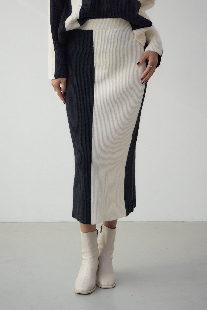 【アズール バイ マウジー/AZUL by moussy】のバイカラーIラインニットスカート 人気、トレンドファッション・服の通販 founy(ファニー) 　ファッション　Fashion　レディースファッション　Fashion for Women　スカート　Skirts　アクリル　Acrylic Material　畦　Ribbed Knit　ショート　Short, Short Length　シンプル　Simple, Minimal　ジャケット　Jacket, Outerwear　スリット　Slit, Slit Detail　セットアップ　Set-Up, Coordinated Outfit　フィット　Fit, Slim Fit　フロント　Front, Front Design　おすすめ　Recommended / Our Picks　 other-1|ID: prp329100004818945 ipo3291000000035011706