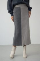 【アズール バイ マウジー/AZUL by moussy】のバイカラーIラインニットスカート 人気、トレンドファッション・服の通販 founy(ファニー) ファッション Fashion レディースファッション Fashion for Women スカート Skirts アクリル Acrylic Material 畦 Ribbed Knit ショート Short, Short Length シンプル Simple, Minimal ジャケット Jacket, Outerwear スリット Slit, Slit Detail セットアップ Set-Up, Coordinated Outfit フィット Fit, Slim Fit フロント Front, Front Design おすすめ Recommended / Our Picks thumbnail GRY|ID: prp329100004818945 ipo3291000000035011708