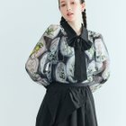 【ローズティアラ/Rose Tiara】のフラワーフレームプリントブラウス 人気、トレンドファッション・服の通販 founy(ファニー) ファッション Fashion レディースファッション Fashion for Women トップス・カットソー Cut & Sew Tops シャツ・ブラウス・オフィスカジュアル Elegant Blouses & Button-Ups カフス Cuff Design シアー Sheer, See-Through スタンダード Standard, Basic スマート Smart, Elegant フェミニン Feminine, Girly フラワー Flower, Floral プリント Print, Printed Pattern ポケット Pocket, Pocket Detail モチーフ Motif, Design Theme 無地 Plain, Solid Color リボン Ribbon, Bow thumbnail ブラック|ID: prp329100004818952 ipo3291000000035011730