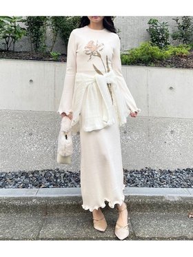 【リリーブラウン/Lily Brown】のスイセンモチーフニットワンピース 人気、トレンドファッション・服の通販 founy(ファニー) ファッション Fashion レディースファッション Fashion for Women ワンピース Dresses ニットワンピース Knit Dresses シェイプ Shape, Slim Fit スマート Smart, Elegant フェミニン Feminine, Girly フレア Flare, Flared モチーフ Motif, Design Theme |ID:prp329100004818984