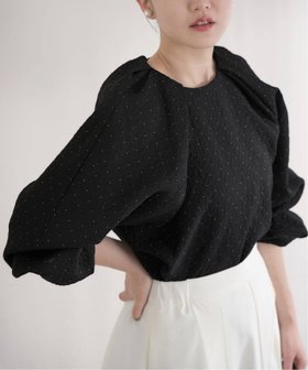 【イエナ/IENA】 NAVY オーガンジージャガードタックブラウス人気、トレンドファッション・服の通販 founy(ファニー) ファッション Fashion レディースファッション Fashion for Women トップス・カットソー Cut & Sew Tops シャツ・ブラウス・オフィスカジュアル Elegant Blouses & Button-Ups エレガント 上品 Elegant オーガンジー Organza Fabric コレクション Collection, Seasonal Line ジャカード／ジャガード Jacquard, Woven Pattern ダブル Double, Double-Breasted ドット Polka Dot, Dot Pattern バランス Balance, Style Balance フォルム Silhouette, Form プリント Print, Printed Pattern ベーシック Basic, Essential 無地 Plain, Solid Color セレモニー Ceremony 2026年 2026 |ID:prp329100004819018