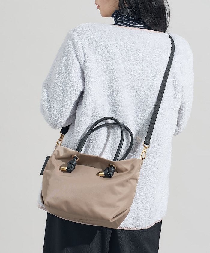 【フリークスストア/FREAK'S STORE】のBIANCA S/ ビアンカ/ナイロン トートバッグ 25AW インテリア・キッズ・メンズ・レディースファッション・服の通販 founy(ファニー) 　ファッション　Fashion　レディースファッション　Fashion for Women　バッグ　Bags　2025年　2025　2025-2026秋冬・A/W　Autumn/Winter 2025–26 AW25–26　冬　Winter / This Winter　シンプル　Simple, Minimal　A/W・秋冬　Autumn/Winter　軽量　Lightweight, Ultra Light　ベージュ|ID: prp329100004819175 ipo3291000000035014476