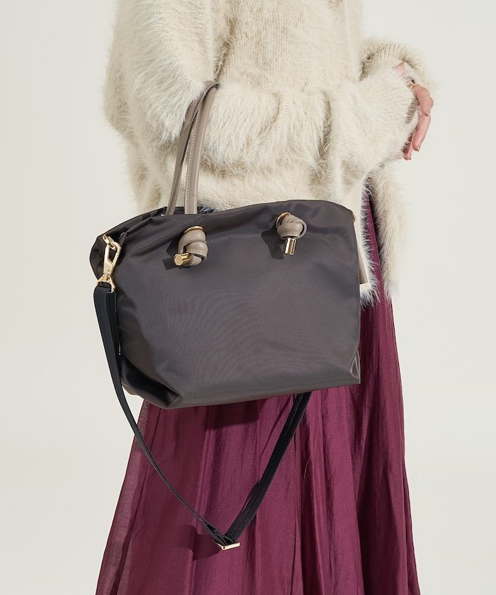 【フリークスストア/FREAK'S STORE】のBIANCA S/ ビアンカ/ナイロン トートバッグ 25AW インテリア・キッズ・メンズ・レディースファッション・服の通販 founy(ファニー) 　ファッション　Fashion　レディースファッション　Fashion for Women　バッグ　Bags　2025年　2025　2025-2026秋冬・A/W　Autumn/Winter 2025–26 AW25–26　冬　Winter / This Winter　シンプル　Simple, Minimal　A/W・秋冬　Autumn/Winter　軽量　Lightweight, Ultra Light　ブラウン|ID: prp329100004819175 ipo3291000000035014477