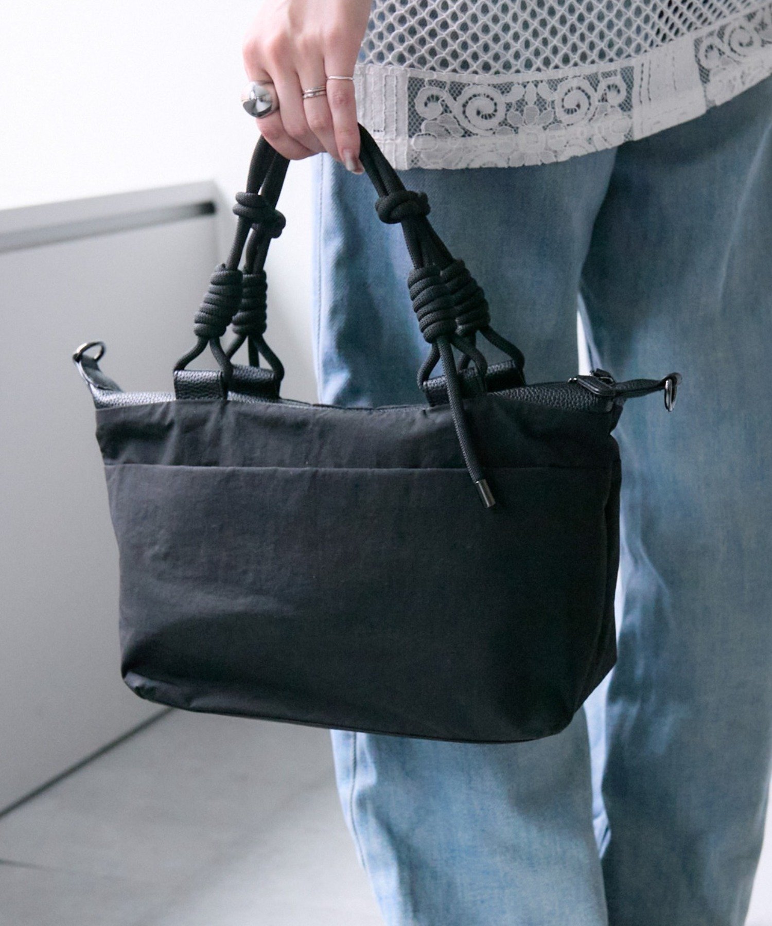 【イア パピヨネ/ear PAPILLONNER】のトラベルボストンバッグS《撥水》 人気、トレンドファッション・服の通販 founy(ファニー) ファッション Fashion レディースファッション Fashion for Women ショルダー Shoulder, Shoulder Strap シンプル Simple, Minimal ジャケット Jacket, Outerwear デニム Denim, Jeans Material トラベル Travel, Travel Gear トレンド Trend, Trending Now フォルム Silhouette, Form ベーシック Basic, Essential ボストンバッグ Boston Bag, Retro Bag ポケット Pocket, Pocket Detail 旅行 Travel other-1|ID: prp329100004819178 ipo3291000000035014489