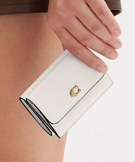 【コーチ/COACH】の【公式】ミニ トライフォールド ウォレット 人気、トレンドファッション・服の通販 founy(ファニー) ファッション Fashion レディースファッション Fashion for Women ウォレット Wallet クラシック Classic, Timeless Style コンパクト Compact, Small Size 財布 Wallet, Purse ニューヨーク New York, NYC Style おすすめ Recommended / Our Picks ギフト プレゼント Gift / Present |ID:prp329100004819212