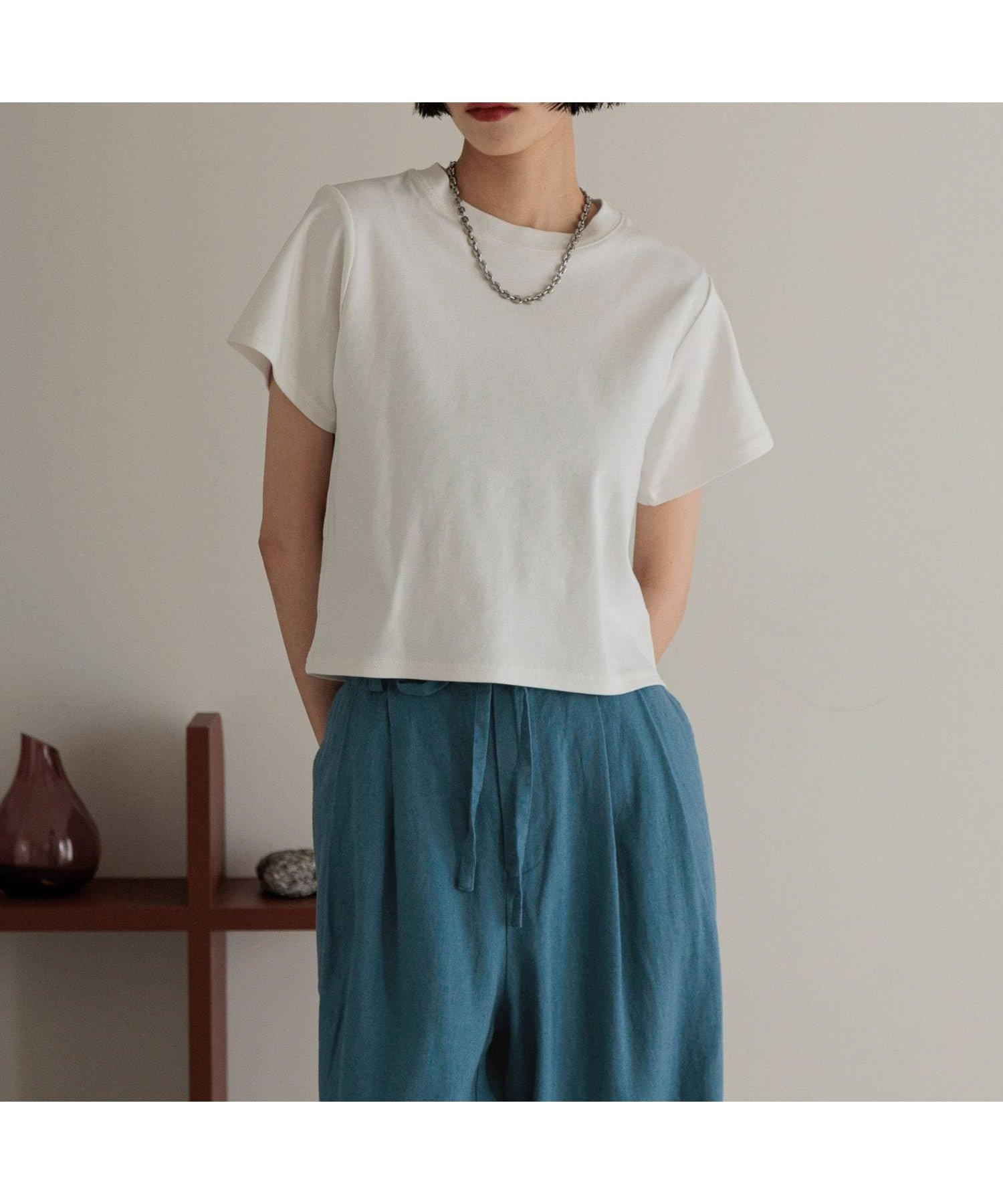 【ローリーズファーム/LOWRYS FARM】のフライスチビTシャツSS インテリア・キッズ・メンズ・レディースファッション・服の通販 founy(ファニー) 　ファッション　Fashion　レディースファッション　Fashion for Women　トップス・カットソー　Cut & Sew Tops　シャツ・ブラウス・オフィスカジュアル　Elegant Blouses & Button-Ups　ロングTシャツ・Tシャツ　Longline T-Shirts & Tees　おすすめ　Recommended / Our Picks　インナー　Innerwear　キャミ　Camisole, Cami Top　コンパクト　Compact, Small Size　サロペット　Overalls, Salopette　シンプル　Simple, Minimal　ビスチェ　Bustier, Corset Top　ベーシック　Basic, Essential　ボトム　Bottoms, Lower Wear　ワイド　Wide, Wide Fit　オフホワイト05|ID: prp329100004819282 ipo3291000000035015509