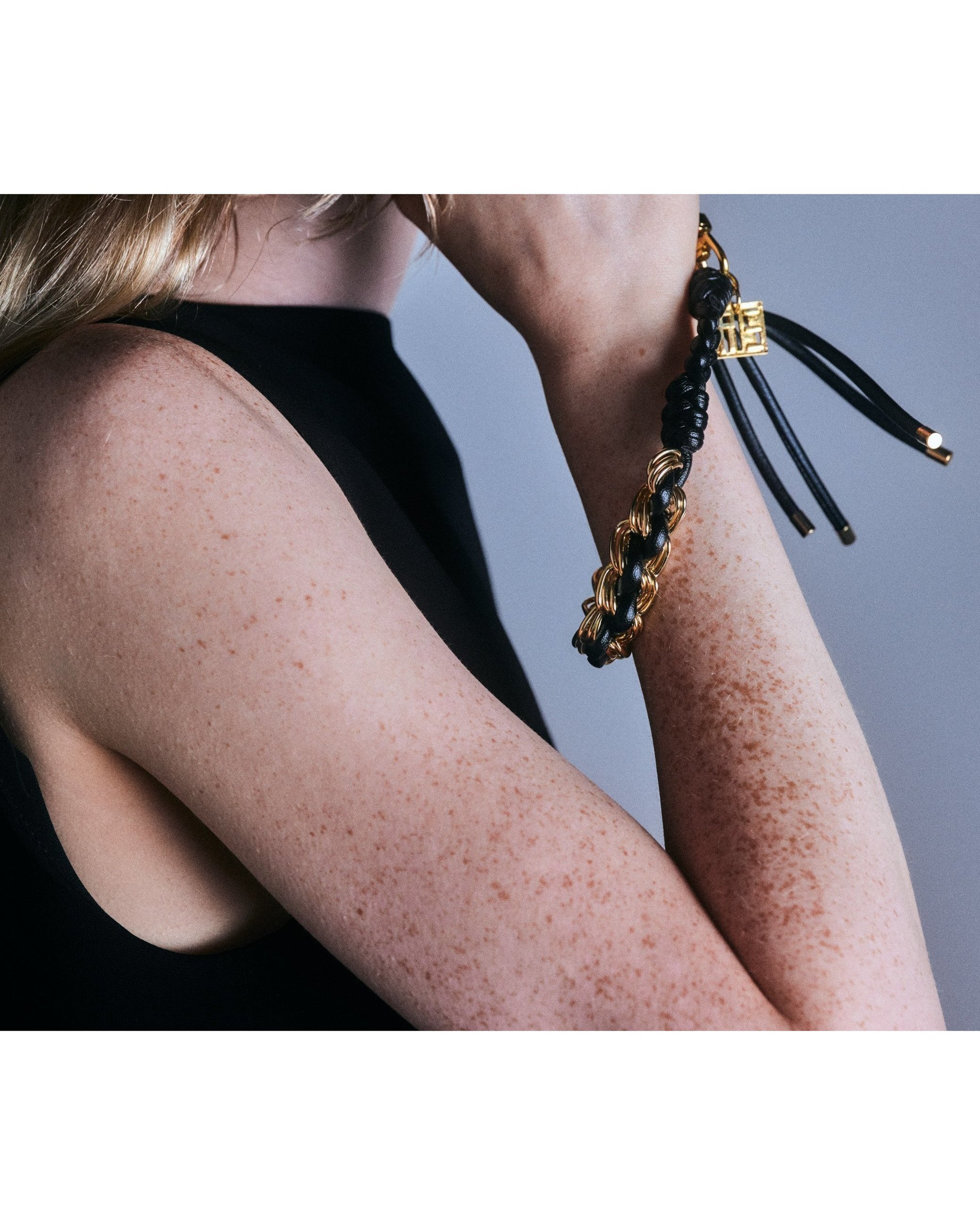 【エイチオーヴィー/H O V】のIRIS 47/ entrelace strap/アントゥルラセ ストラップ 人気、トレンドファッション・服の通販 founy(ファニー) 　ファッション　Fashion　レディースファッション　Fashion for Women　おすすめ　Recommended / Our Picks　クラシカル　Classical, Vintage-Inspired　シルバー　Silver, Metallic Silver　スタイリッシュ　Stylish, Fashionable　スマート　Smart, Elegant　チャーム　Charm, Pendant　フリンジ　Fringe, Tassel　メタリック　Metallic, Shiny Finish　ラップ　Wrap, Wrap Design　ヴィンテージ　Vintage Style　日本製　Made In Japan　 other-1|ID: prp329100004819350 ipo3291000000035016127