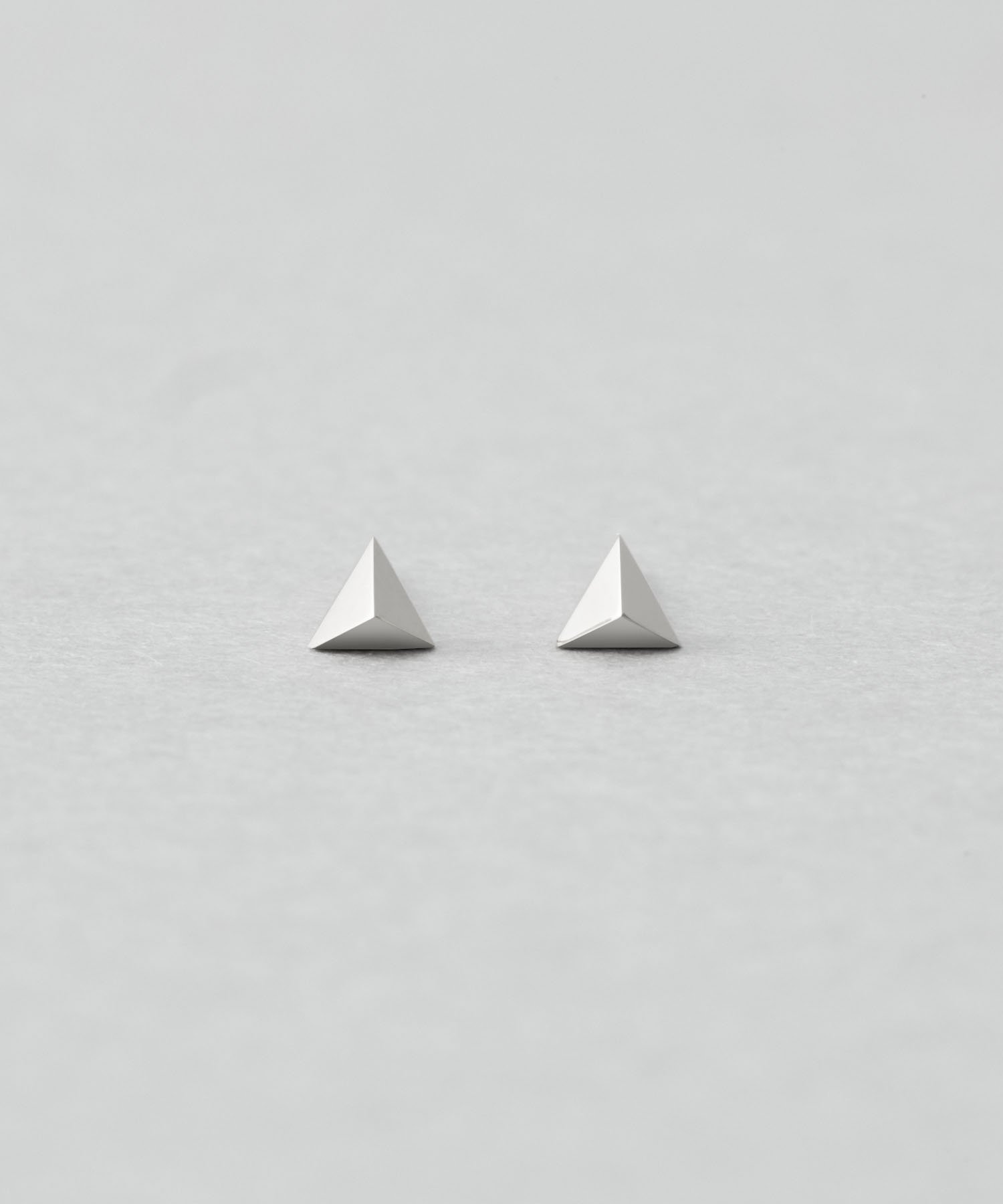 【ジュエッテ/Jouete】のK10WG ピアス スタッズ インテリア・キッズ・メンズ・レディースファッション・服の通販 founy(ファニー) ファッション Fashion レディースファッション Fashion for Women おすすめ Recommended / Our Picks スタッズ Studs, Metal Accents トレンド Trend, Trending Now リュクス Luxury, Elegant, High-End, Chic ホワイトゴールド|ID: prp329100004819384 ipo3291000000035016450