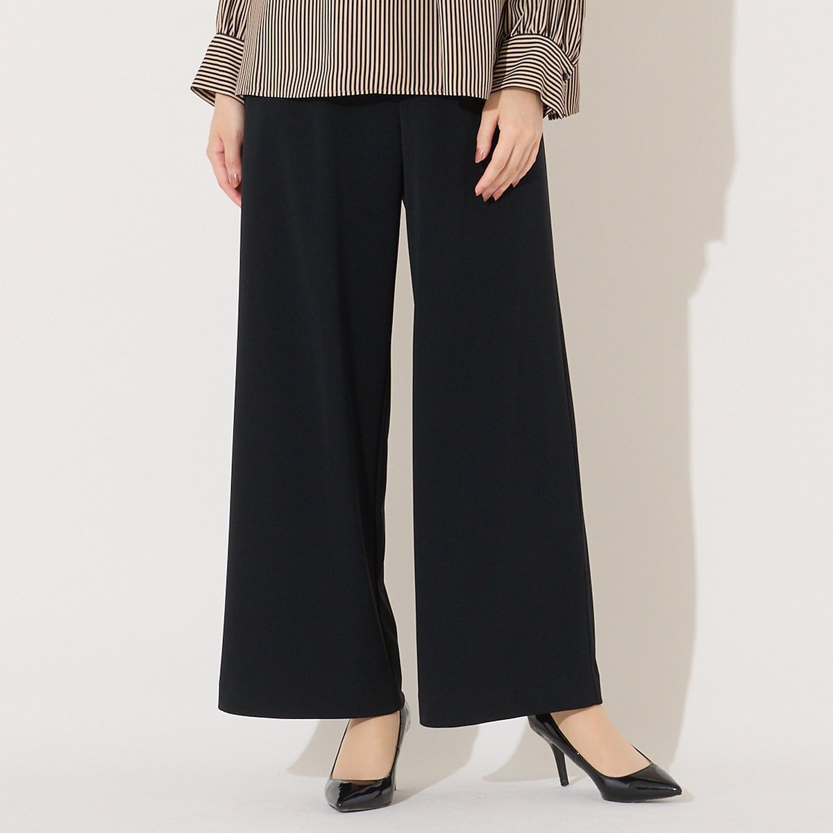 【ピサーノ/PISANO】の【手洗いOK・セットアップ対応】ストレートパンツ インテリア・キッズ・メンズ・レディースファッション・服の通販 founy(ファニー) 　ファッション　Fashion　レディースファッション　Fashion for Women　セットアップ　Matching Sets　レディースパンツ・ボトムス　Pants & Trousers / Bottoms　ギャザー　Gathered, Ruffled　シンプル　Simple, Minimal　ジャケット　Jacket, Outerwear　ストレート　Straight, Straight Cut　セットアップ　Set-Up, Coordinated Outfit　ポケット　Pocket, Pocket Detail　楽ちん　Easy Fit, Comfortable　エレガント 上品　Elegant　ブラック|ID: prp329100004819471 ipo3291000000035017338