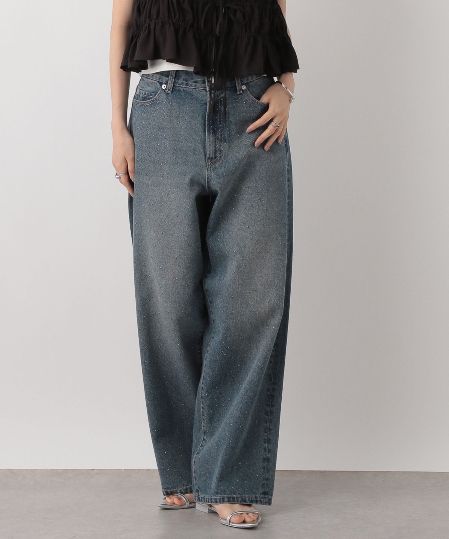 【ローリーズファーム/LOWRYS FARM】のビジューワイドストレートP インテリア・キッズ・メンズ・レディースファッション・服の通販 founy(ファニー) 　ファッション　Fashion　レディースファッション　Fashion for Women　おすすめ　Recommended / Our Picks　シンプル　Simple, Minimal　ストレート　Straight, Straight Cut　デニム　Denim, Jeans Material　バランス　Balance, Style Balance　ビジュー　Bijou, Jewel-like Accent　ルーズ　Loose, Oversized　NEWカラーブルー|ID: prp329100004819508 ipo3291000000035017828