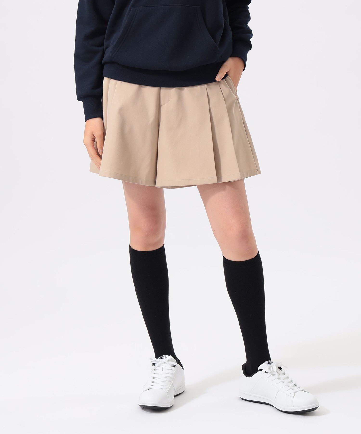 【ビームス ゴルフ/BEAMS GOLF】のORANGE LABEL / タックプリーツ ショートパンツ インテリア・キッズ・メンズ・レディースファッション・服の通販 founy(ファニー) 　ファッション　Fashion　レディースファッション　Fashion for Women　パンツ　Pants & Trousers　ショートパンツ・ハーフパンツ　High-Waisted & Relaxed Shorts　アウトドア　Outdoor Clothing　キュロット　Culottes, Wide Shorts　ゴルフ　Golf　ショート　Short, Short Length　スポーティ　Sporty, Casual Athletic　プリーツ　Pleats, Pleated　BEIGE|ID: prp329100004819518 ipo3291000000035017946