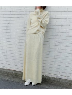 【ミースロエ/MIESROHE】のイージーベロアナロースカート 人気、トレンドファッション・服の通販 founy(ファニー) 雑誌掲載アイテム Magazine Picks & Fashion Features ファッション雑誌 Fashion Magazines オッジ Oggi ファッション Fashion レディースファッション Fashion for Women スカート Skirts 2月号 February Issue, Feb. Edition ギャザー Gathered, Ruffled スマート Smart, Elegant ベロア Velour, Soft Velvet 雑誌 Magazine, Fashion Magazine |ID:prp329100004819553