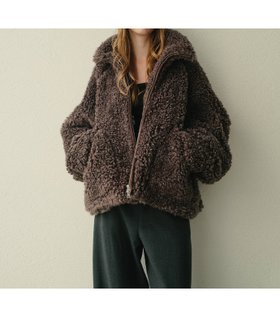 【ルシェル ブルー/LE CIEL BLEU】のフェイクシャーリングジップアップブルゾン / Faux Shearling Zip-Up Blouson 人気、トレンドファッション・服の通販 founy(ファニー) ファッション Fashion レディースファッション Fashion for Women アウター Coat / Outerwear Collection ブルゾンジャケット・スポーティアウター Blouson Jackets ジップ Zip, Zipper スタンド Stand Collar, Upright Stand スリーブ Sleeve, Long Sleeve / Short Sleeve ポケット Pocket, Pocket Detail ラグジュアリー Luxury, Elegant 冬 Winter / This Winter |ID:prp329100004819556