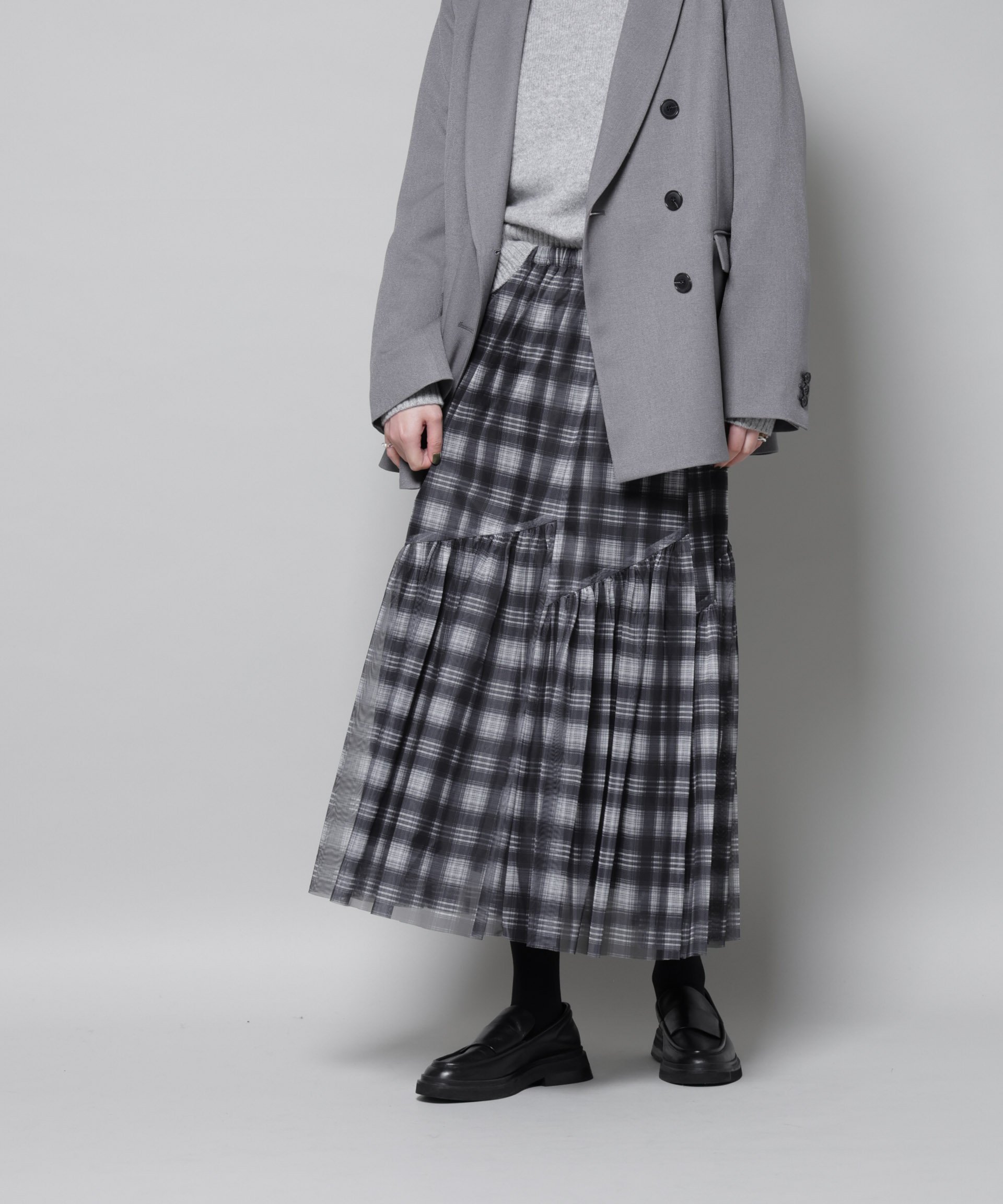 【ナノ ユニバース/nano universe】のオンブレーチェックチュールスカート インテリア・キッズ・メンズ・レディースファッション・服の通販 founy(ファニー) ファッション Fashion レディースファッション Fashion for Women スカート Skirts アクセサリー Fashion Accessories エアリー Airy Texture ジャケット Jacket, Outerwear ダウン Down, Puffer チェック Check, Plaid, Tartan チュール Tulip, Tulip Motif ティアード Tiered, Tiered Style ティアードスカート Tiered Skirt, Flounced Skirt トレンド Trend, Trending Now ハイネック High Neck, Mock Neck フィット Fit, Slim Fit プリント Print, Printed Pattern ベスト Vest, Waistcoat 冬 Winter / This Winter おすすめ Recommended / Our Picks エレガント 上品 Elegant 2025年 2025 2025-2026秋冬・A/W Autumn/Winter 2025–26 AW25–26 ブラック|ID: prp329100004819598 ipo3291000000035018738