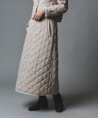 【フーク/W Huku】のオニオンキルトサイドスリットスカート 人気、トレンドファッション・服の通販 founy(ファニー) ファッション Fashion レディースファッション Fashion for Women スカート Skirts おすすめ Recommended / Our Picks インナー Innerwear キルト Quilt, Quilted Fabric ジャケット Jacket, Outerwear スリット Slit, Slit Detail セットアップ Set-Up, Coordinated Outfit ダウン Down, Puffer フェミニン Feminine, Girly フレア Flare, Flared ポケット Pocket, Pocket Detail 軽量 Lightweight, Ultra Light thumbnail ライトベージュ|ID: prp329100004819601 ipo3291000000035018771