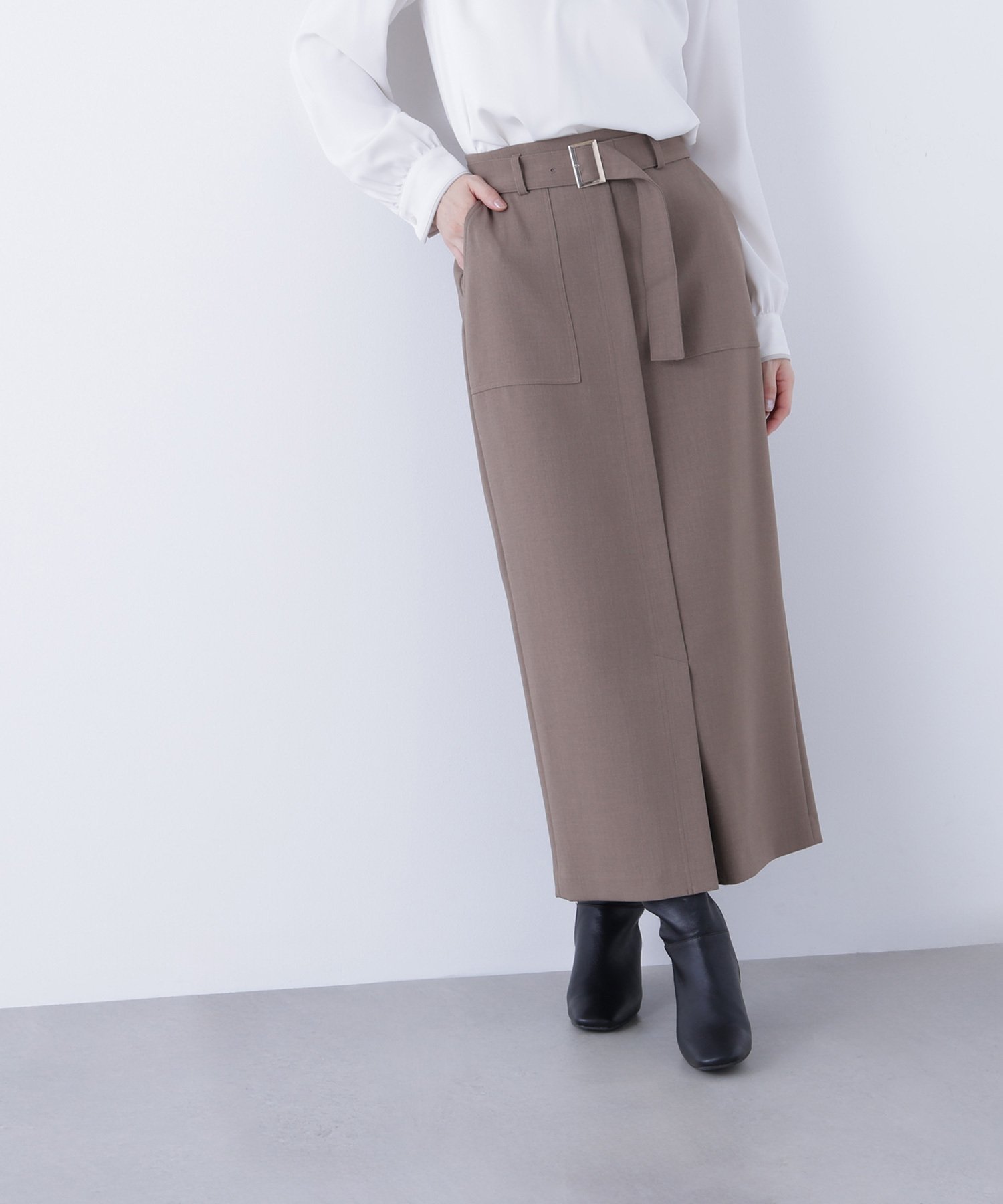 【ナチュラル ビューティー ベーシック/NATURAL BEAUTY BASIC】のベルテッドアウトポケットナロースカート インテリア・キッズ・メンズ・レディースファッション・服の通販 founy(ファニー) 　ファッション　Fashion　レディースファッション　Fashion for Women　スカート　Skirts　ツイル　Twist, Twisted Detail　ベーシック　Basic, Essential　ポケット　Pocket, Pocket Detail　秋　Autumn　ビジネス 仕事 通勤　Business / Work / Commuting　モカ|ID: prp329100004819620 ipo3291000000035019211