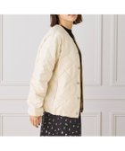 【イッツインターナショナル/I.T.'S. international】のクルーネックダウンジャケット《TAIONコラボレーション》 人気、トレンドファッション・服の通販 founy(ファニー) ファッション Fashion レディースファッション Fashion for Women アウター Coat / Outerwear Collection レディースジャケット・軽アウター Jackets インナー Innerwear キルト Quilt, Quilted Fabric シンプル Simple, Minimal ジャケット Jacket, Outerwear スマート Smart, Elegant ダウン Down, Puffer 定番 Standard, Basic Item ファブリック Fabric, Textile ポケット Pocket, Pocket Detail エレガント 上品 Elegant thumbnail アイボリー|ID: prp329100004819650 ipo3291000000035019533