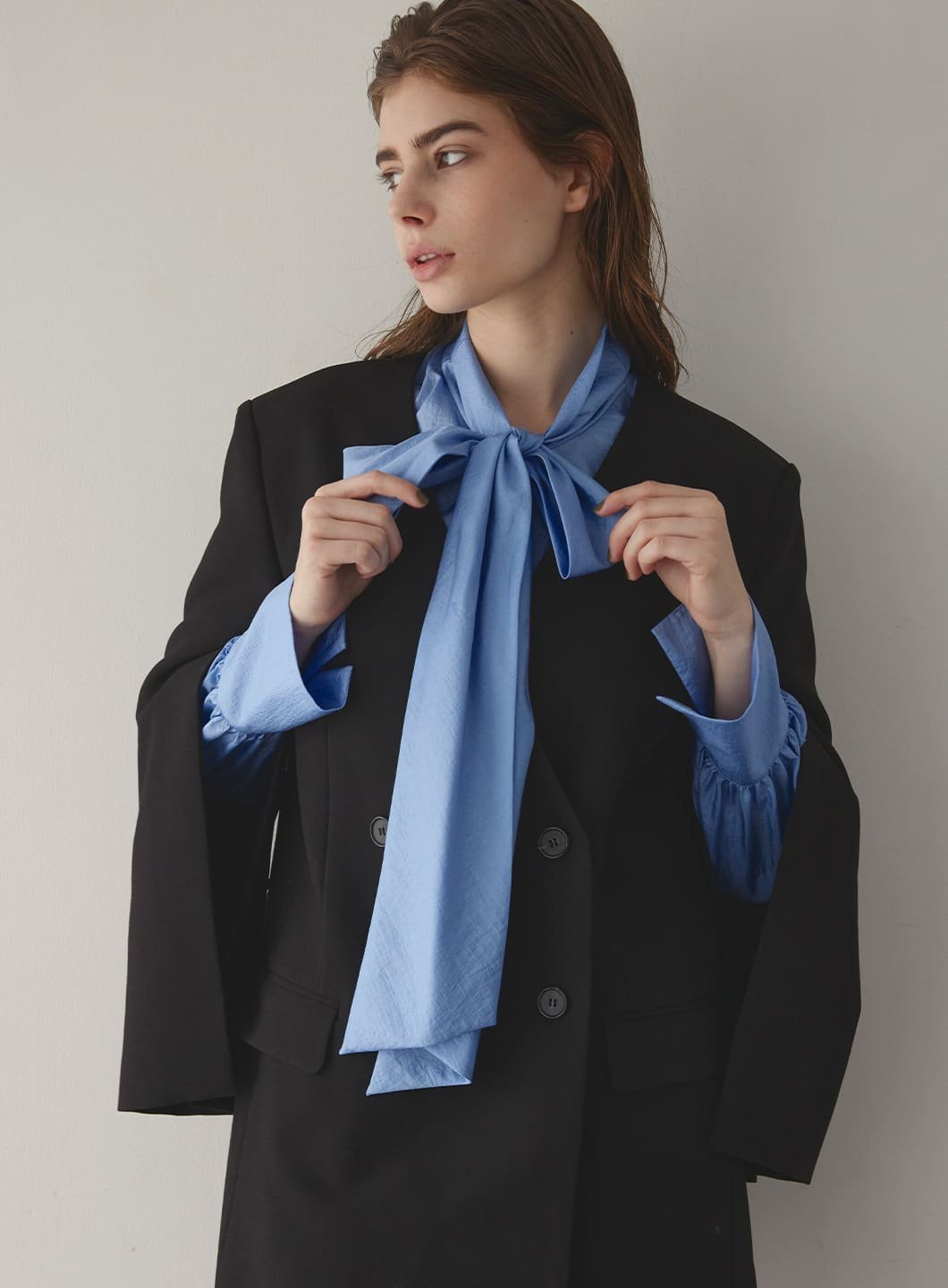 【コエル/COEL】のスリットノーカラージャケット インテリア・キッズ・メンズ・レディースファッション・服の通販 founy(ファニー) 　ファッション　Fashion　レディースファッション　Fashion for Women　アウター　Coat / Outerwear Collection　レディースジャケット・軽アウター　Jackets　ノーカラージャケット / シンプル上品コーデ　Collarless Jackets　ブラック|ID: prp329100004819657 ipo3291000000035019599