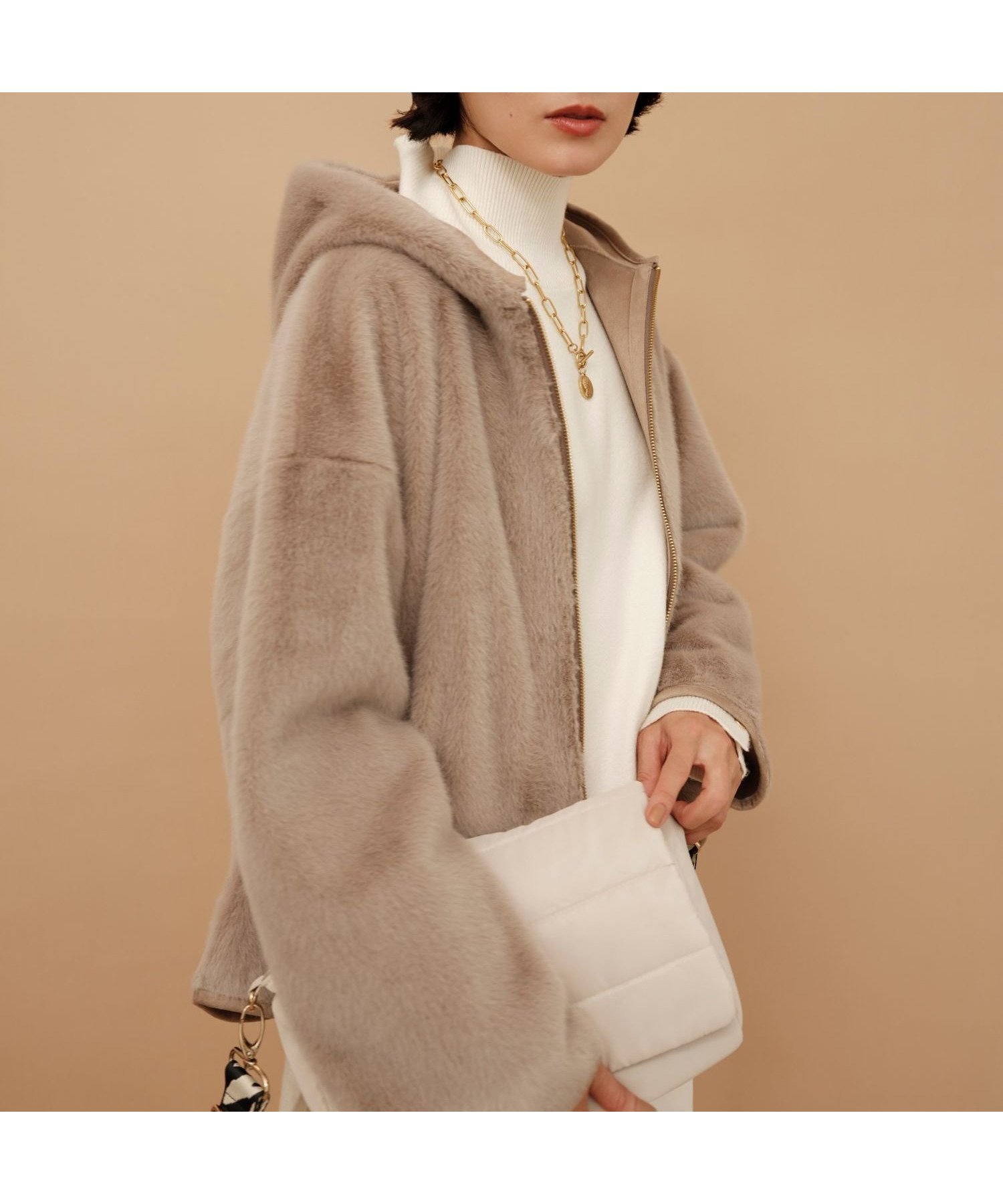 【エルーラ/Elura】のリュクスエコムートンフードブルゾン/576886 人気、トレンドファッション・服の通販 founy(ファニー) 　ファッション　Fashion　レディースファッション　Fashion for Women　アウター　Coat / Outerwear Collection　ブルゾンジャケット・スポーティアウター　Blouson Jackets　デニム　Denim, Jeans Material　ブルゾン　Blouson, Bomber Jacket　防寒　Cold Protection, Winter-Ready　リバーシブル　Reversible, Two-Sided　エレガント 上品　Elegant　 other-1|ID: prp329100004819666 ipo3291000000035019709